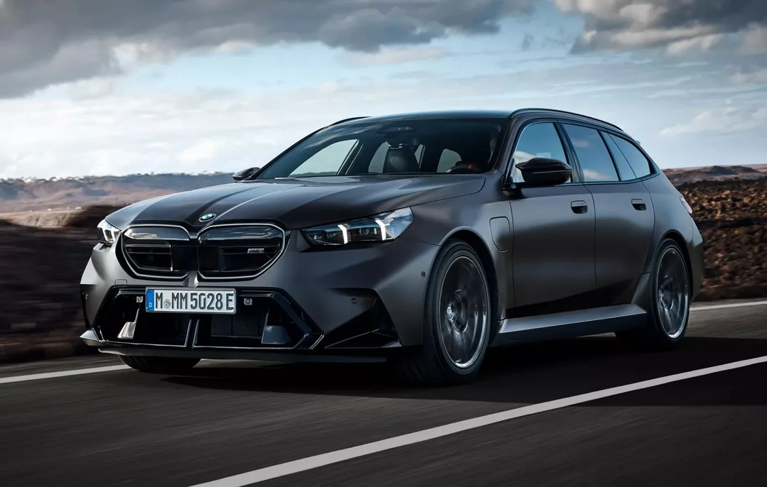 새로운 퍼포먼스의 기준, BMW M5  투어링
