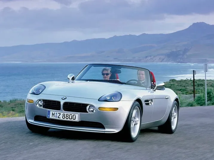 시간을 초월한 로드스터, BMW Z8