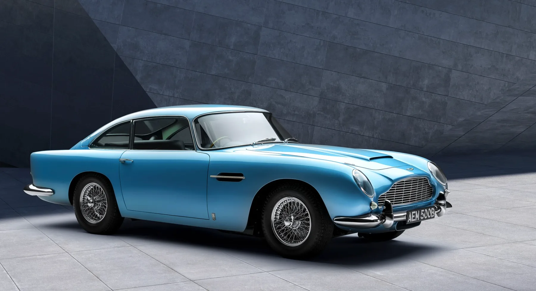 007이 고른 단 한 대의 차... "Aston Martin DB5"