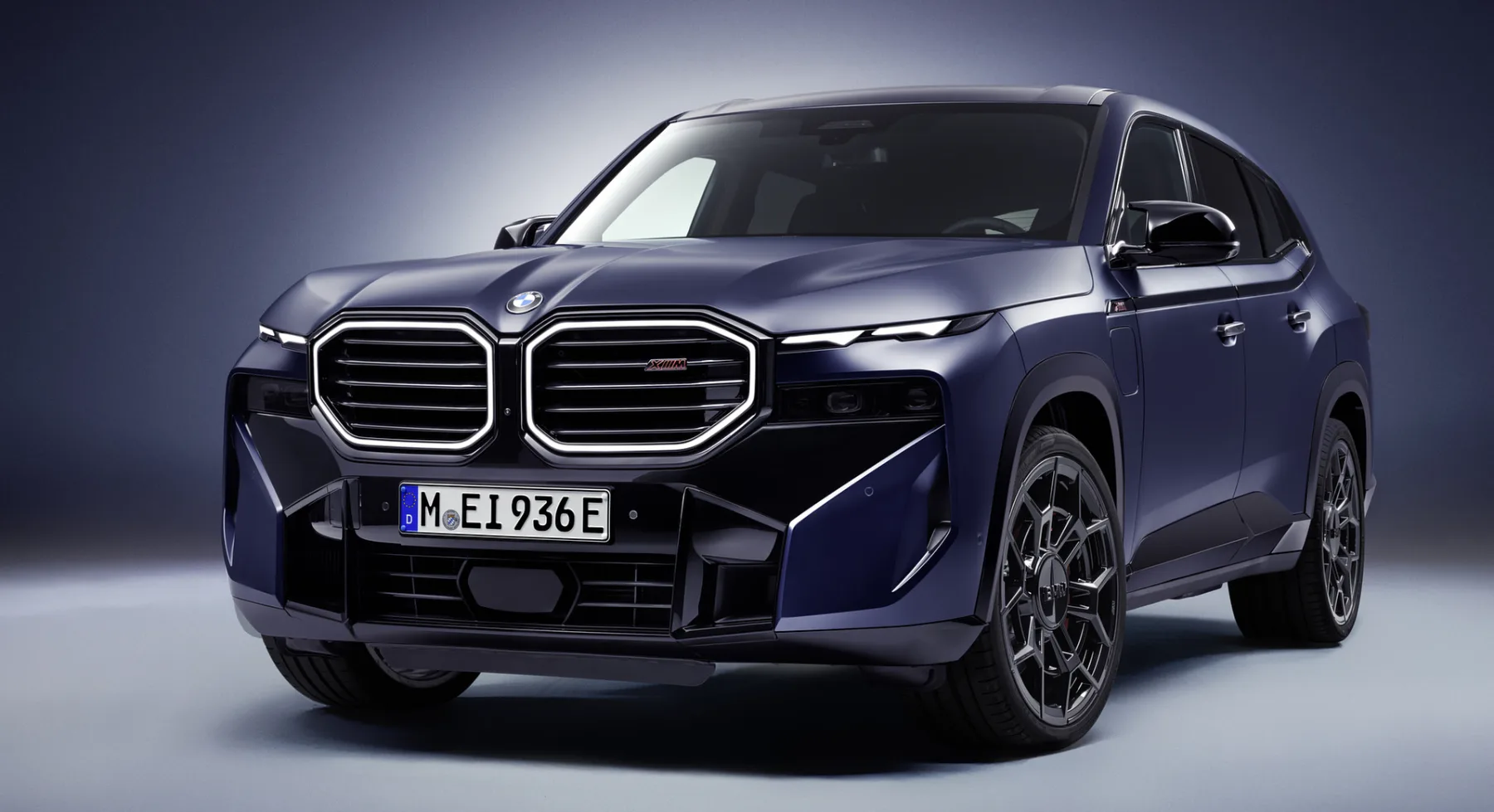 2026년형으로 새롭게 출시된 BMW XM 살펴보기
