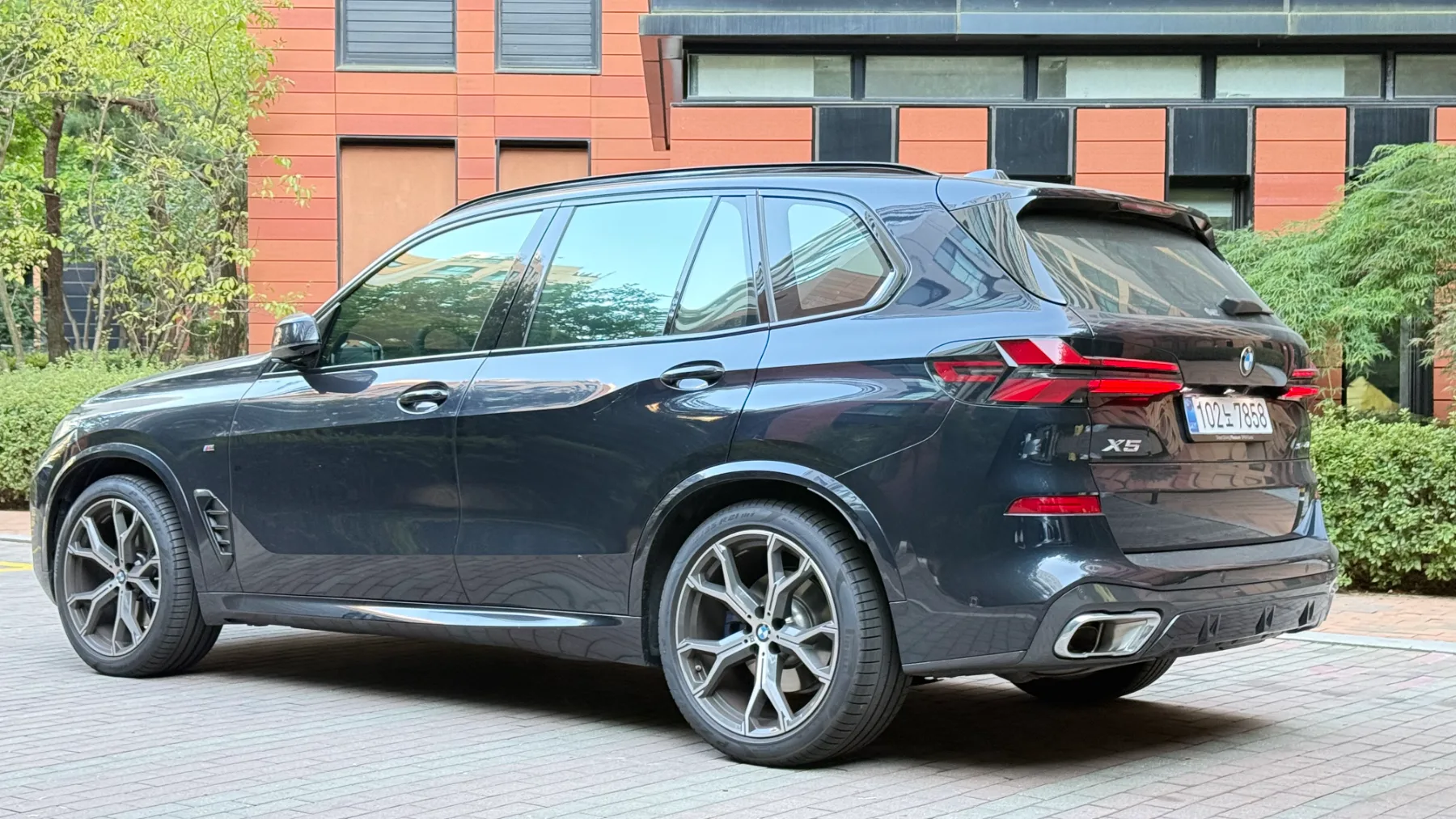 BMW Bmw x5 40i msp 5seat 2026 carbon black 사진 6
