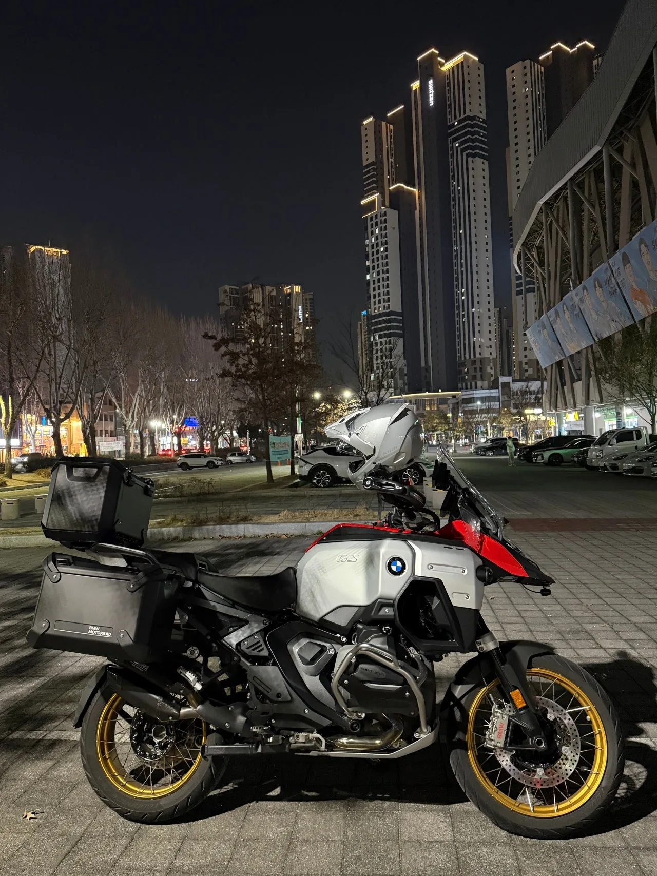 BMW R 1300 GS ADV 화이트