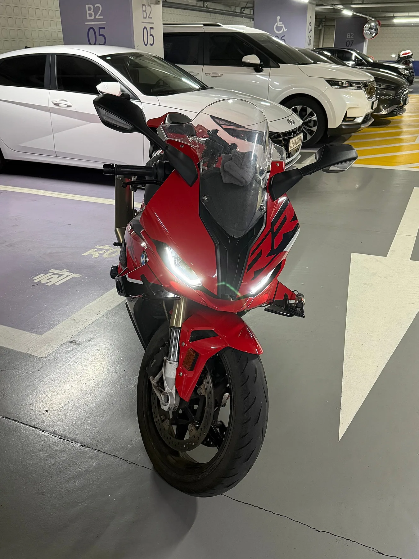 BMW S 1000 RR 레이싱팩 2023 레드 사진 8