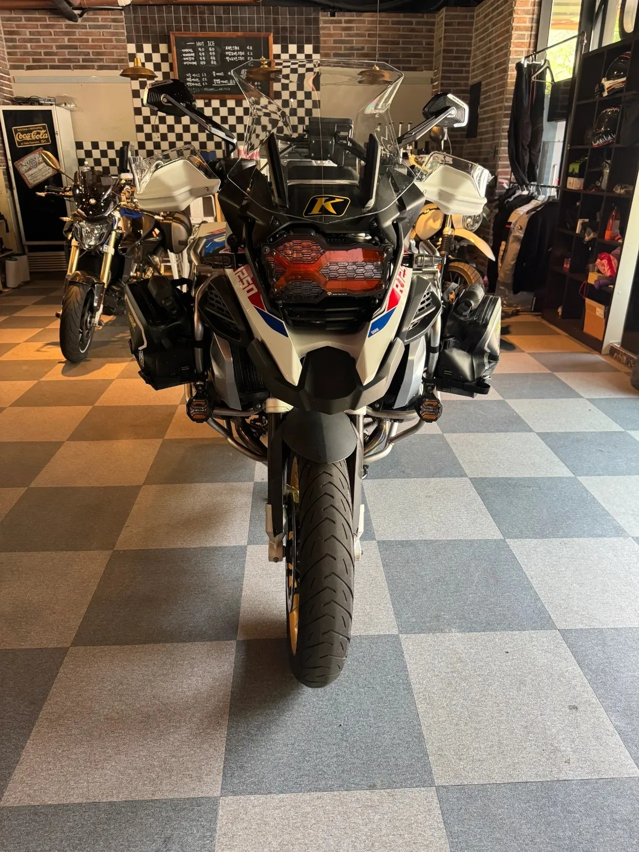 BMW R 1250 GS 2022 블랙