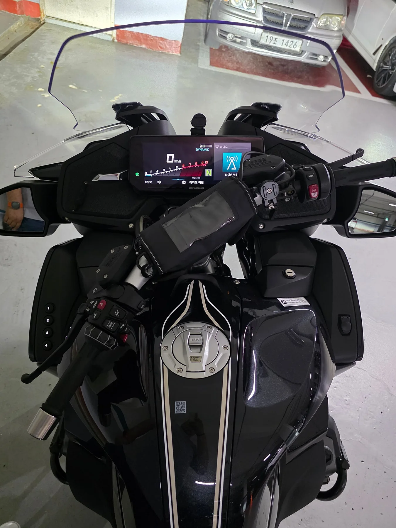 BMW R 1250 RT 2023 블랙 사진 5