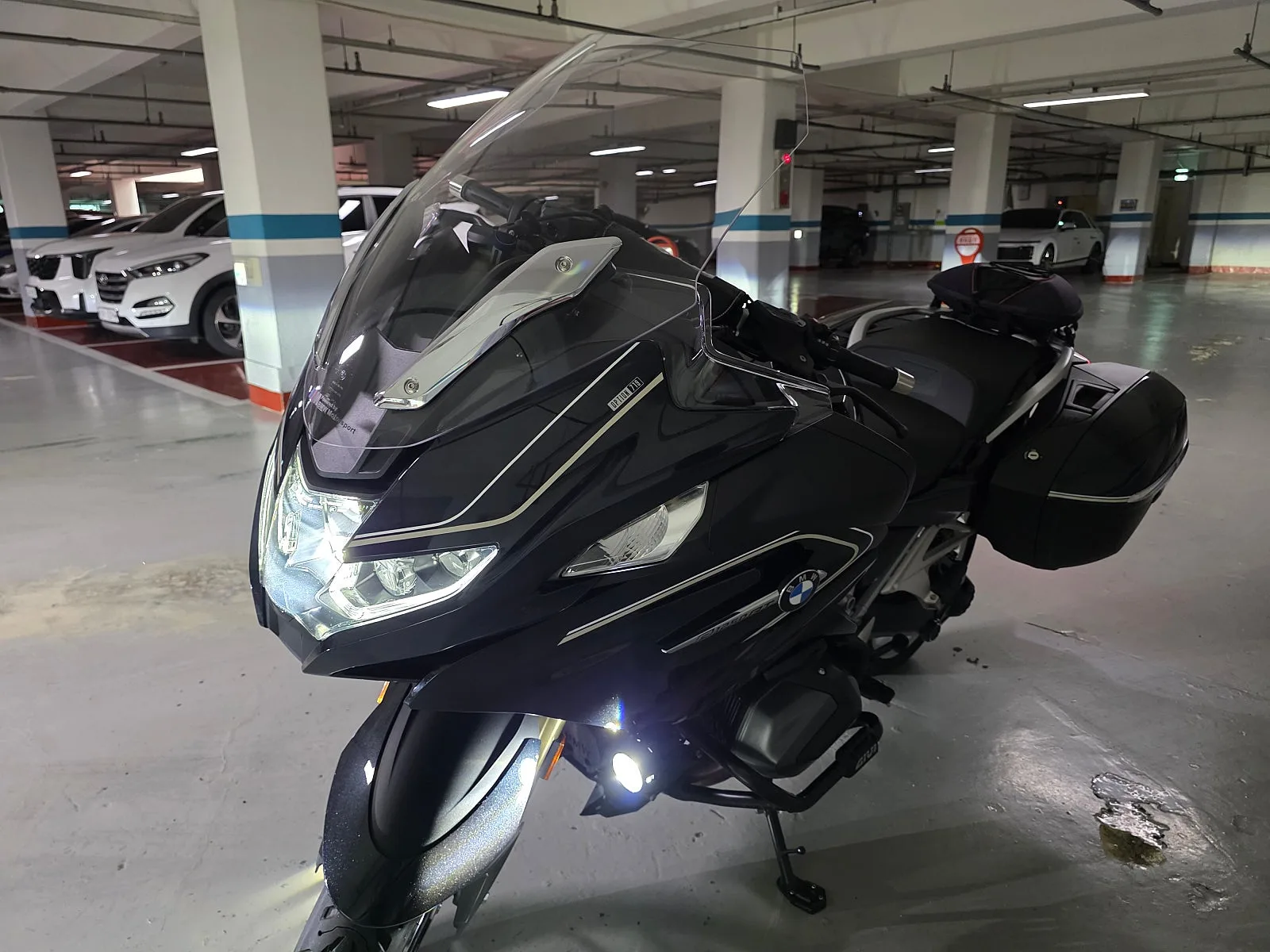 BMW R 1250 RT 2023 블랙 사진 7