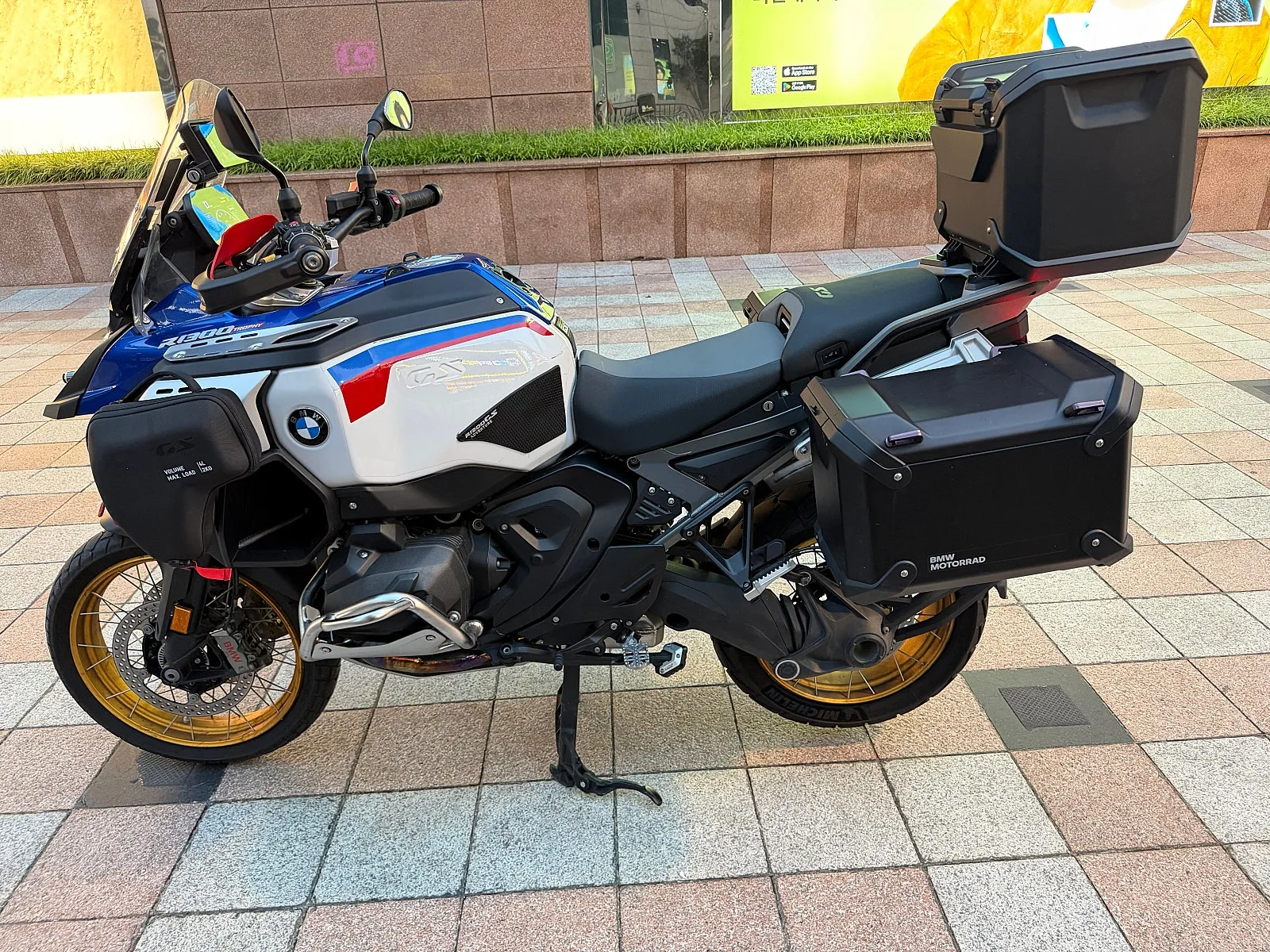 BMW R 1300 GS 2015 블루 사진 5