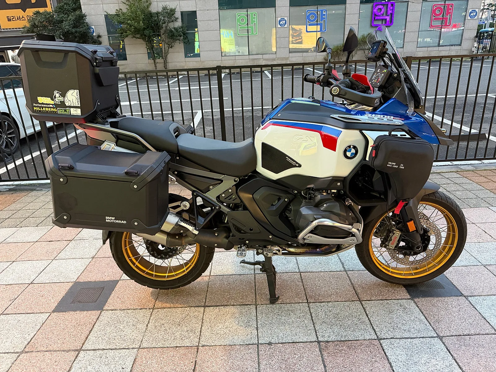 BMW R 1300 GS 2015 블루 사진 8