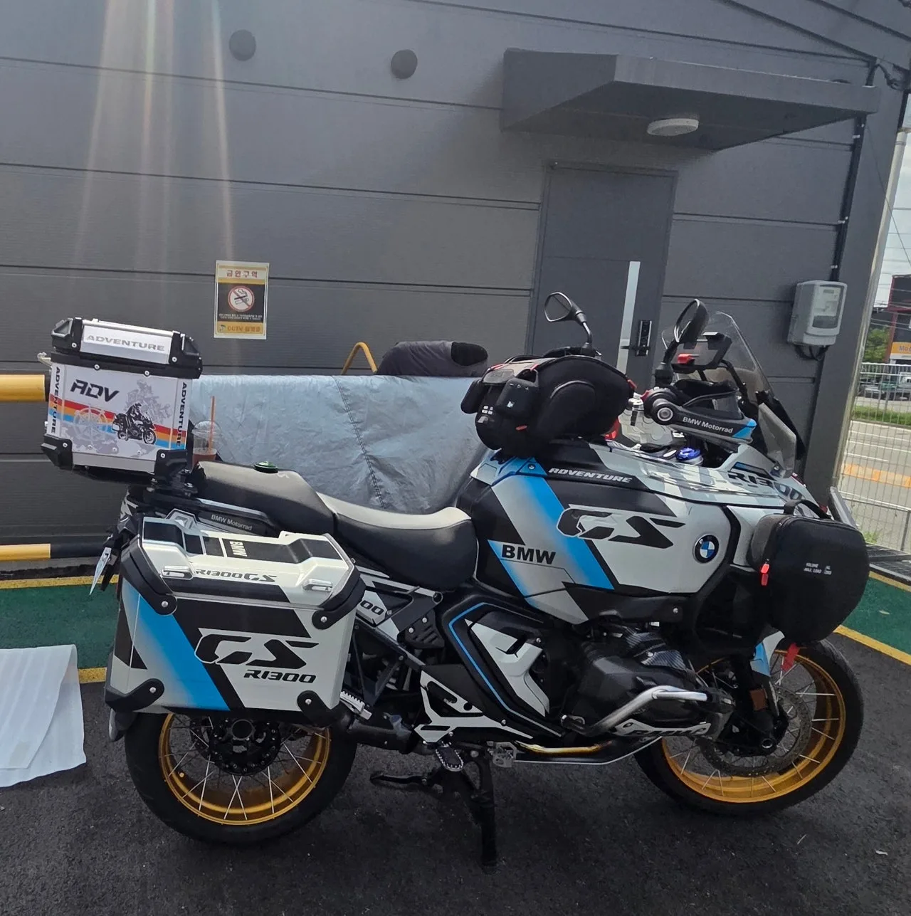 BMW R 1300 GS ADV 2025 화이트