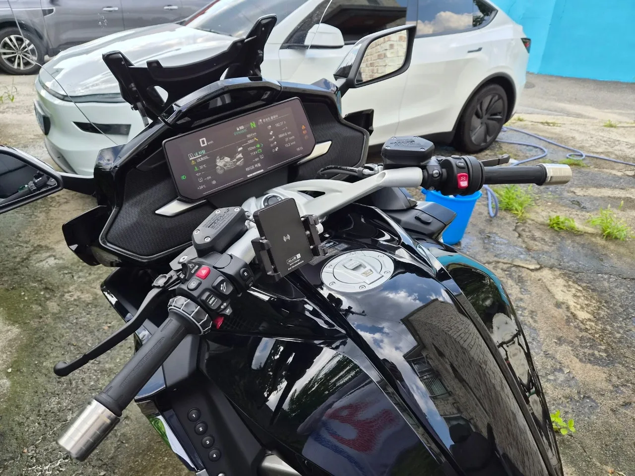 BMW K 1600 GTL 2024 블랙 사진 2
