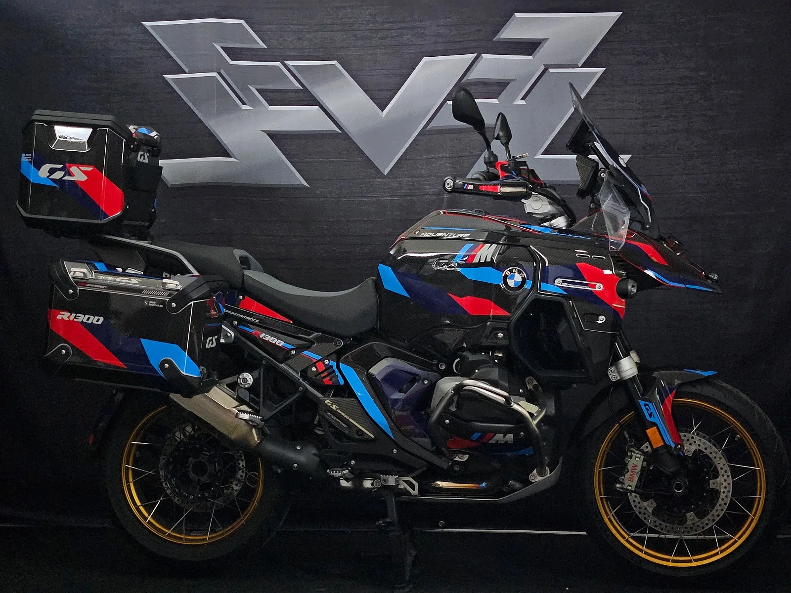 BMW R 1300 GS Adventure 2025 블랙 사진 6