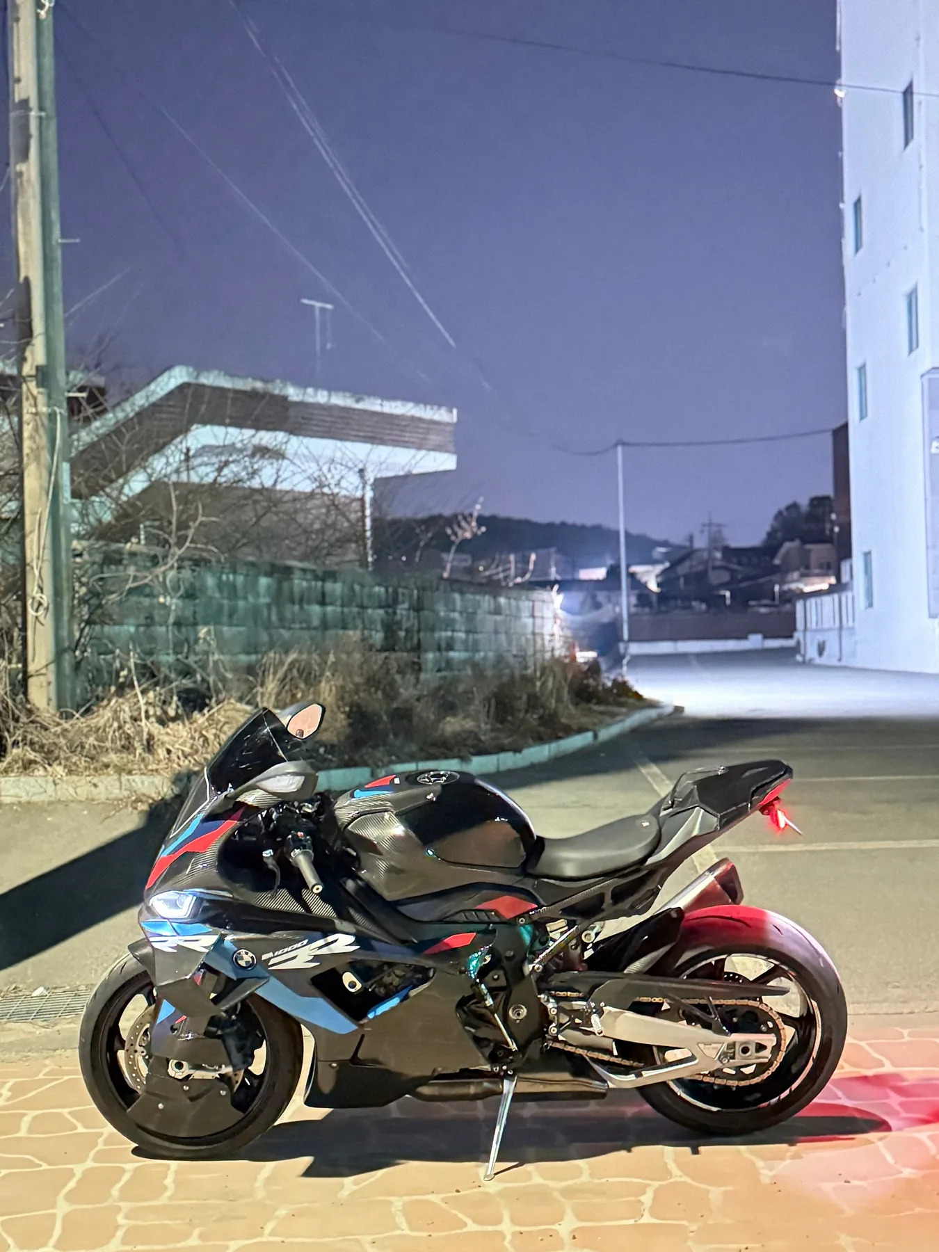 BMW M 1000 RR 컴페티션 2024 블랙 사진 5