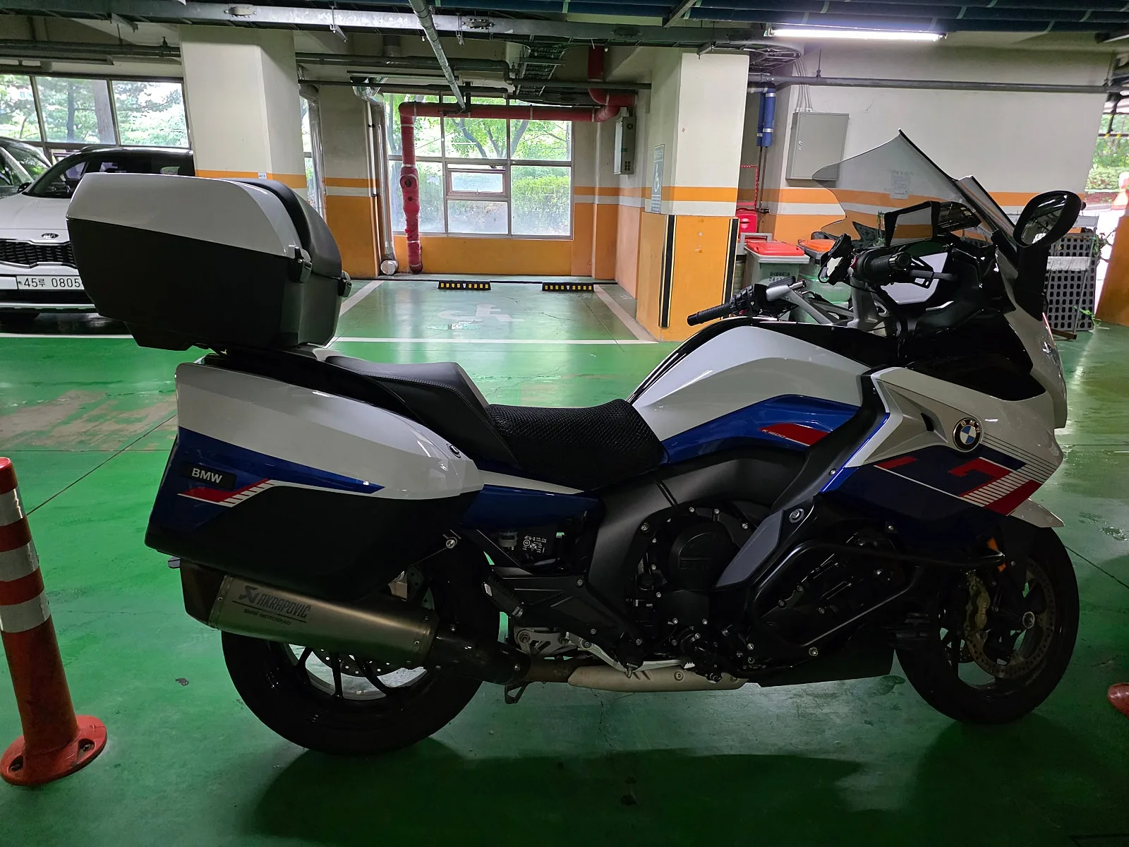 BMW K 1600 GT 2024 화이트 사진 5