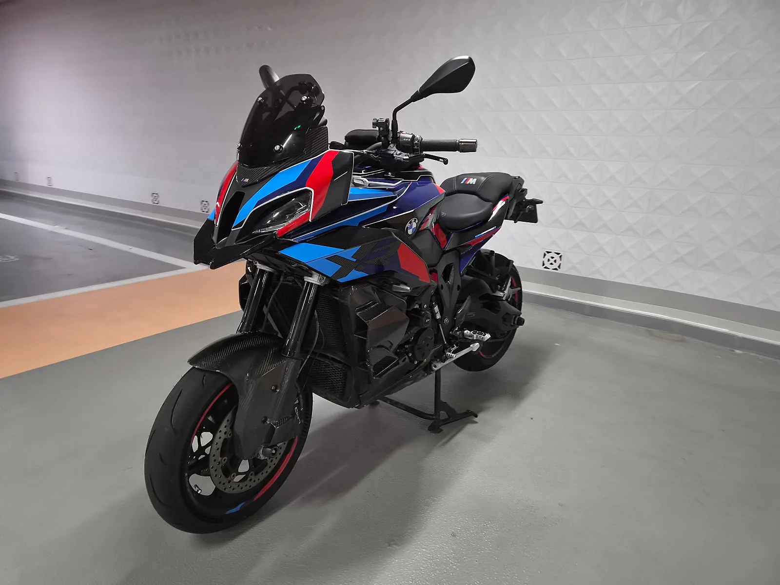 BMW S 1000 XR M팩 2021 블랙 사진 2
