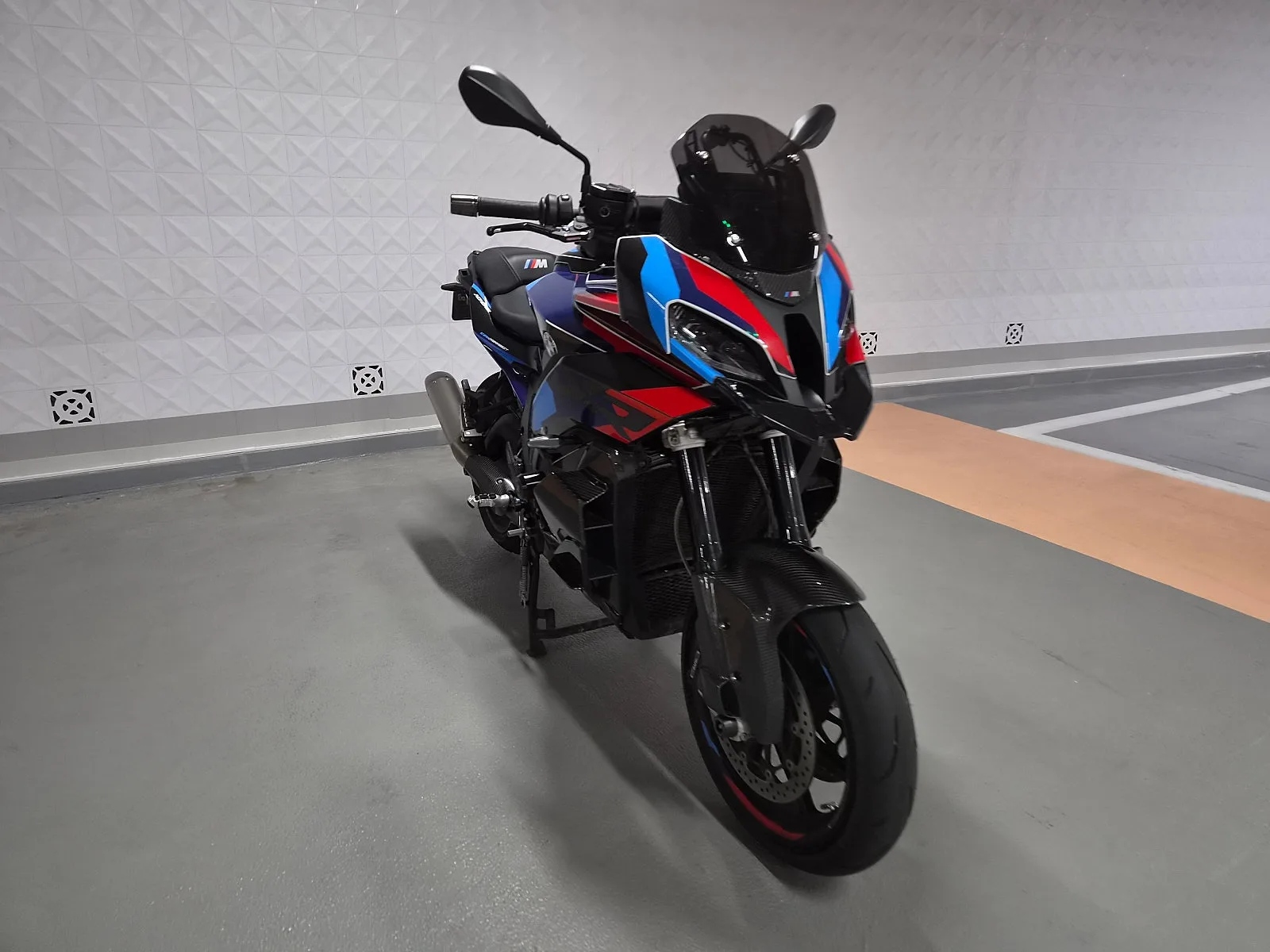 BMW S 1000 XR M팩 2021 블랙 사진 4