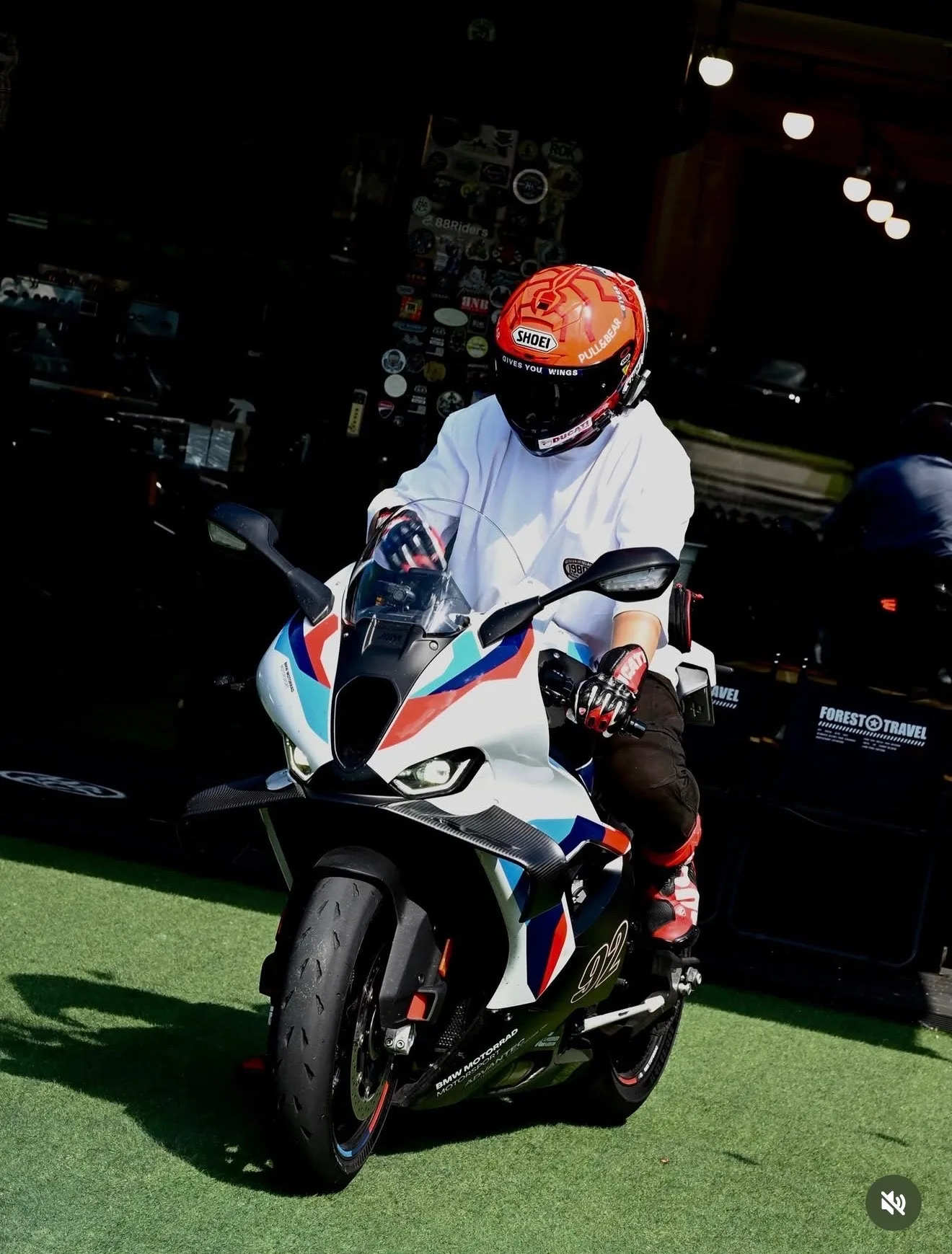 BMW M 1000 RR 2026 2026 화이트 사진 1