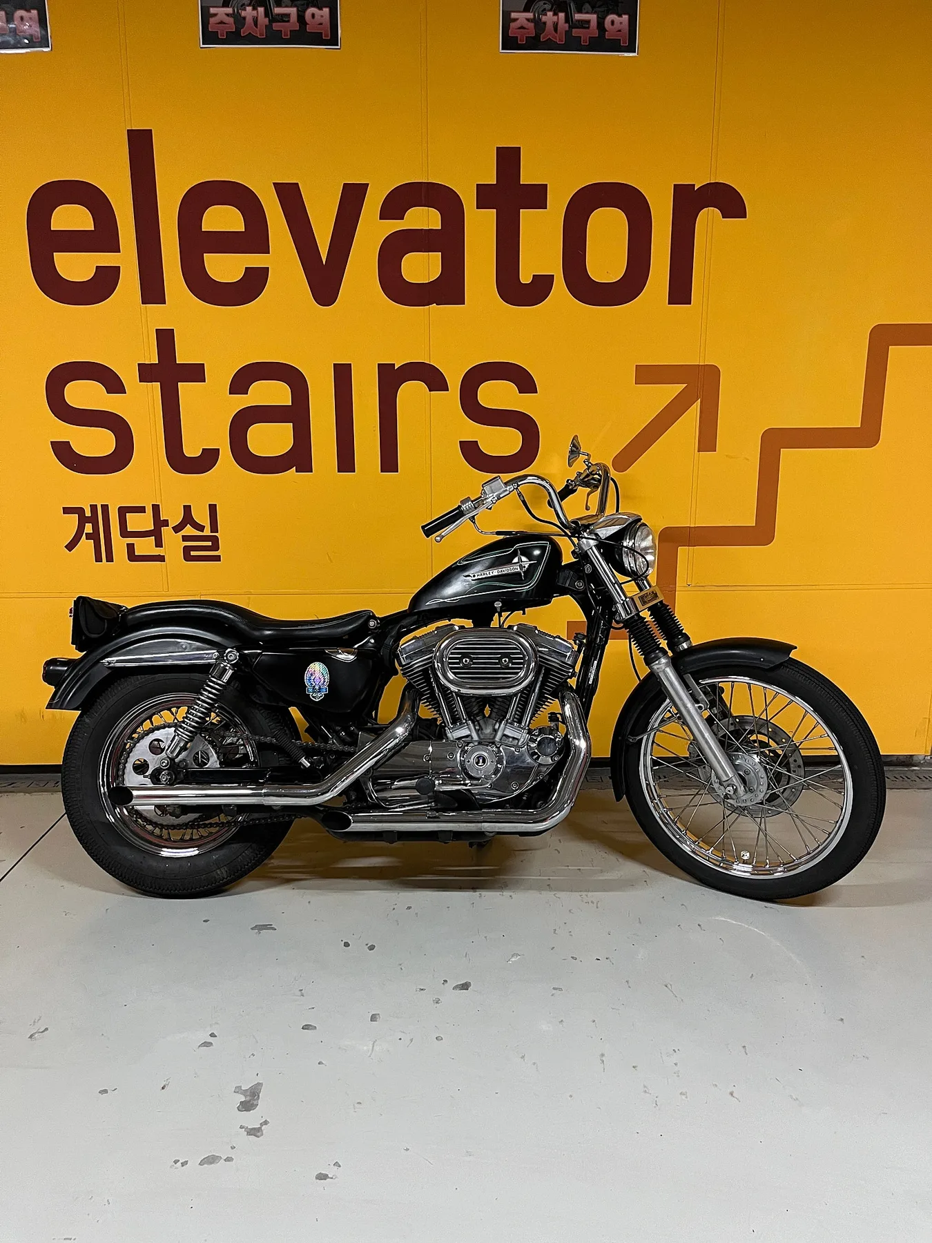 할리데이비슨 스포스터 883 2006 블랙 사진 1