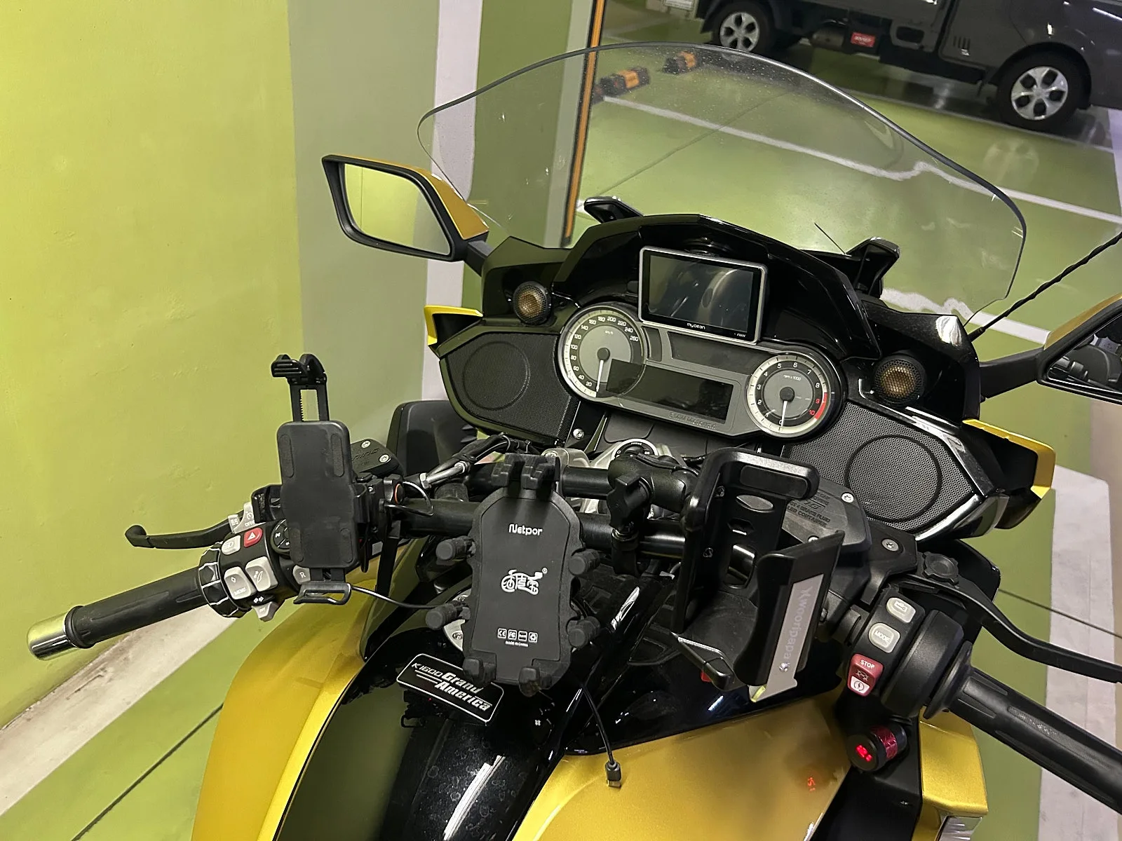 BMW K 1600 B 2019 골드 사진 6