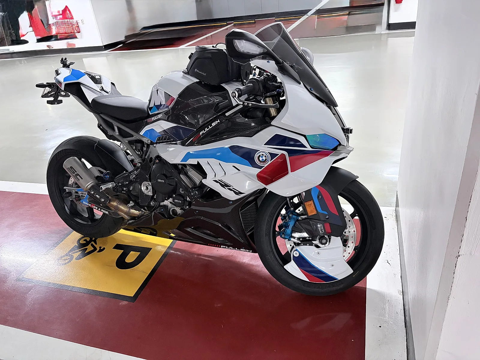 BMW S 1000 RR M패키지 2025 화이트