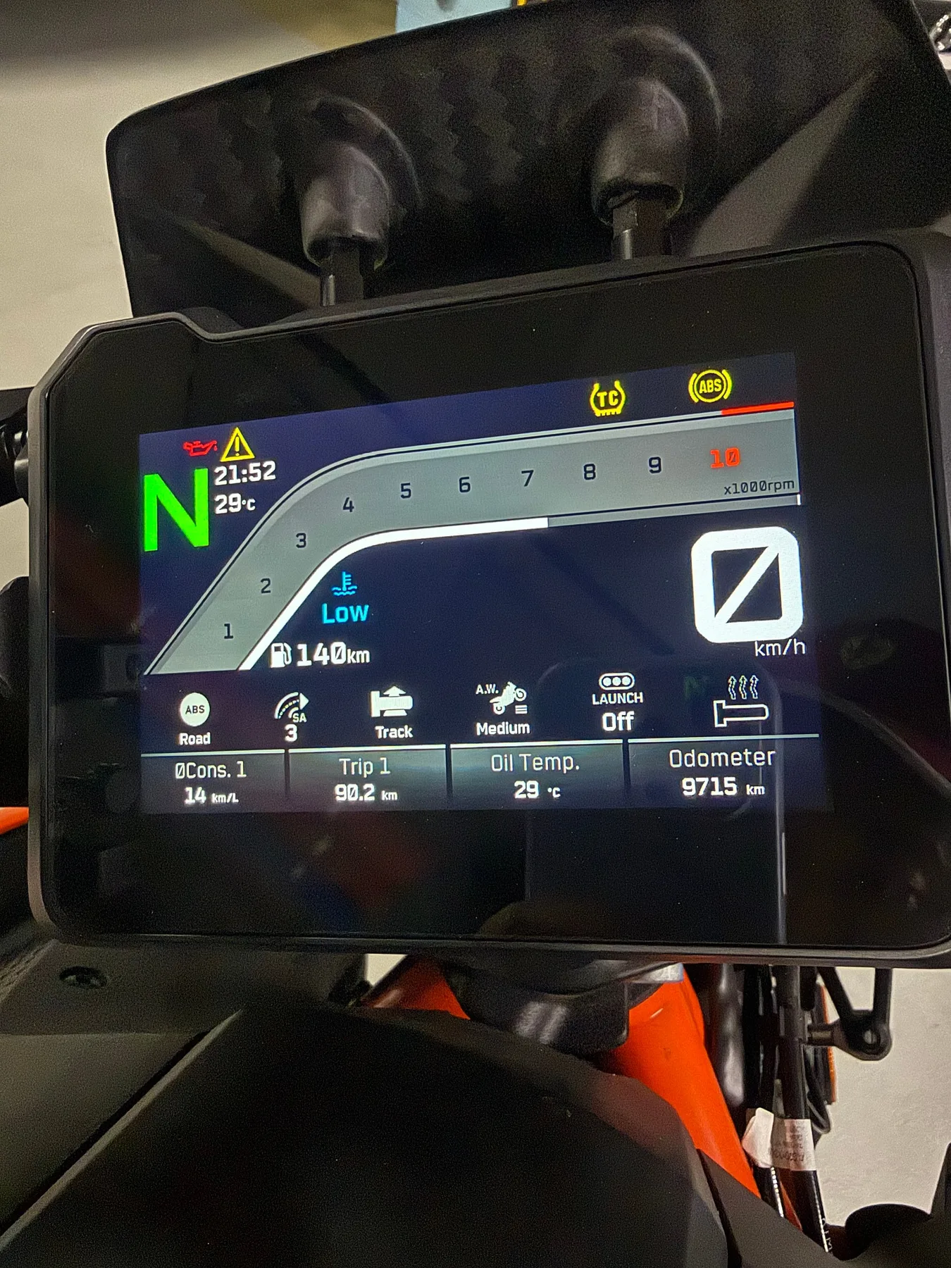 KTM 1390 슈퍼듀크 R 2024 레드 사진 8