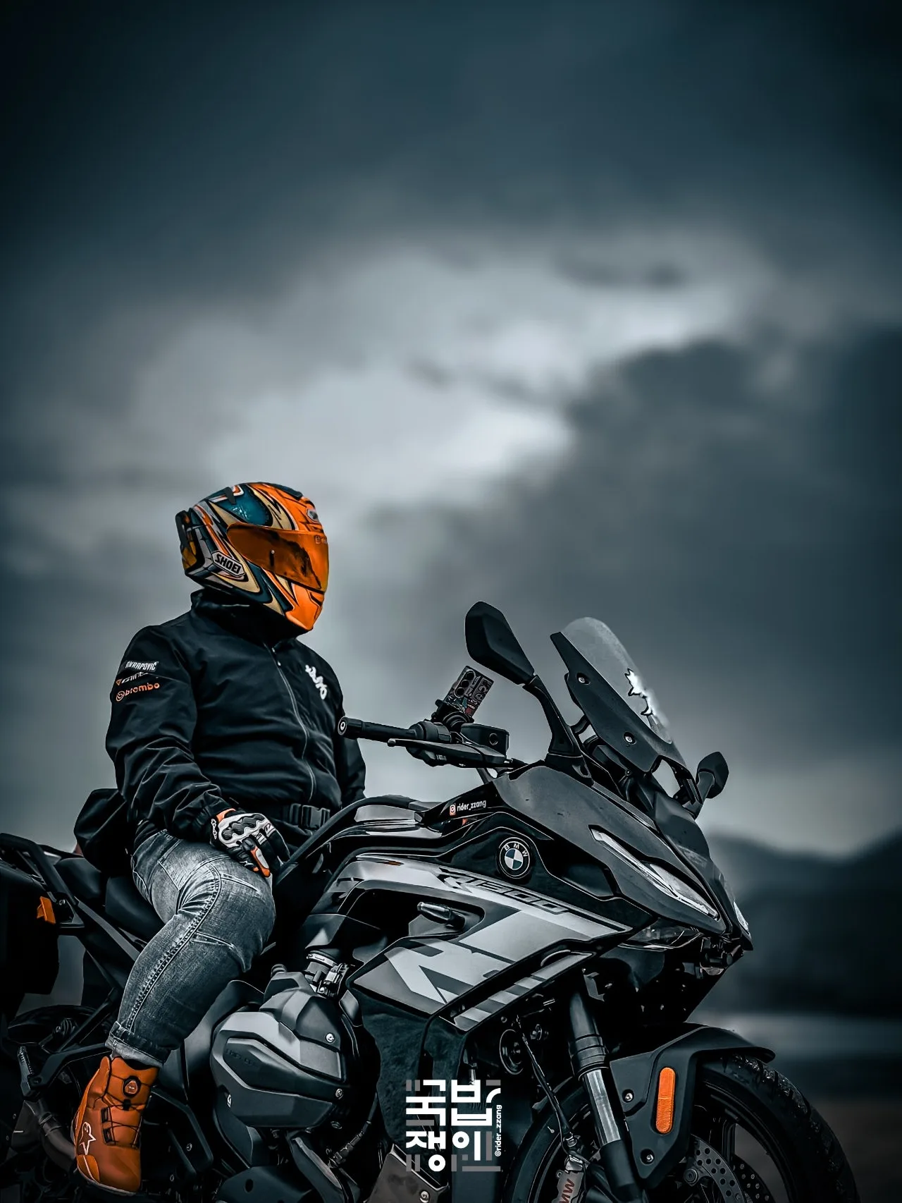 BMW R 1300 RS ASA 2026 트리플블랙 사진 2