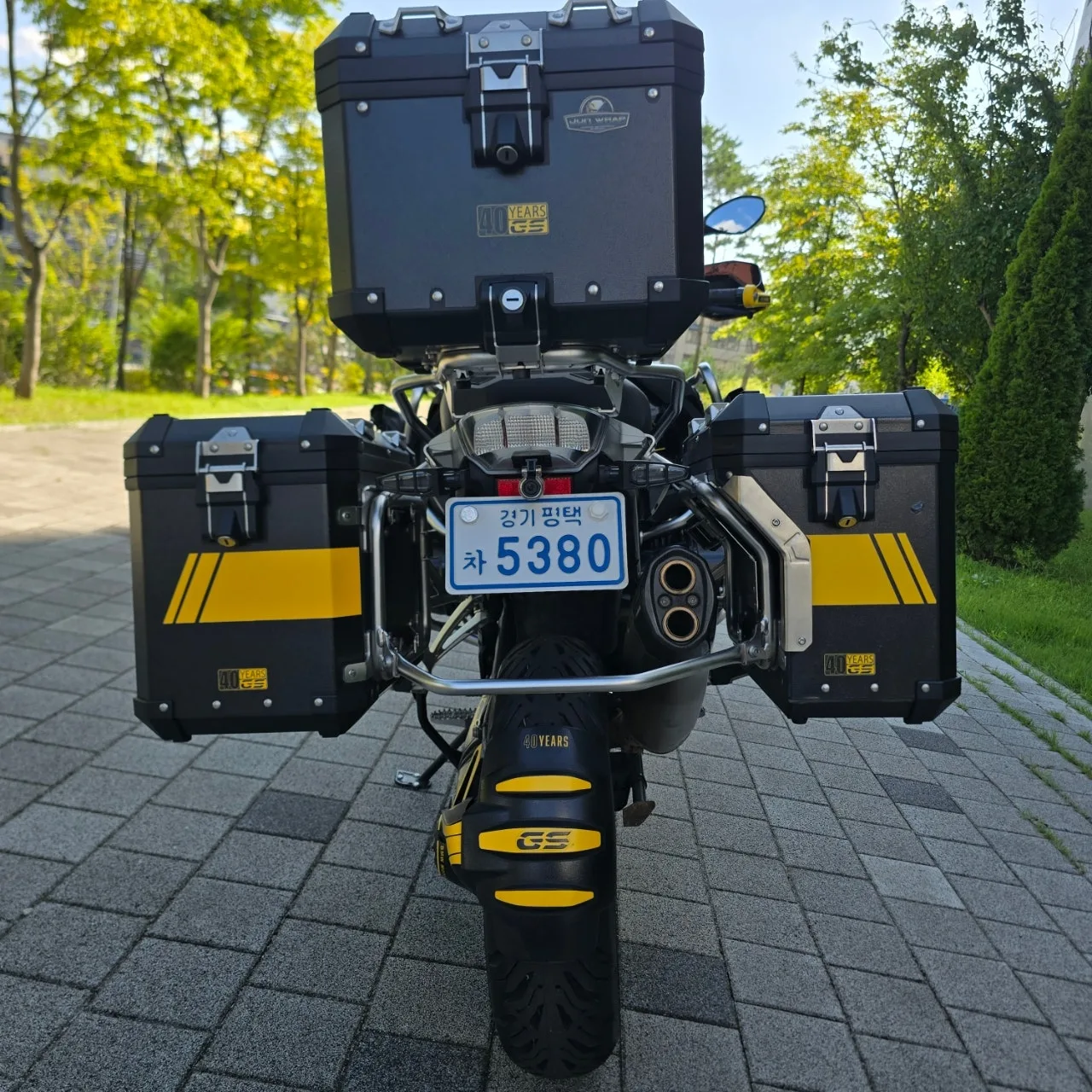 BMW R 1250 GS 40주년 에디션 2022 블랙 사진 5
