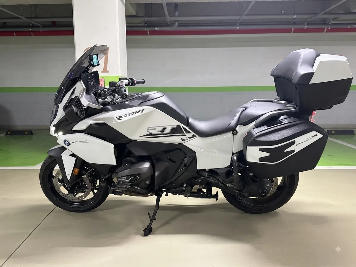 BMW R 1300 RT 2026 화이트 사진 1