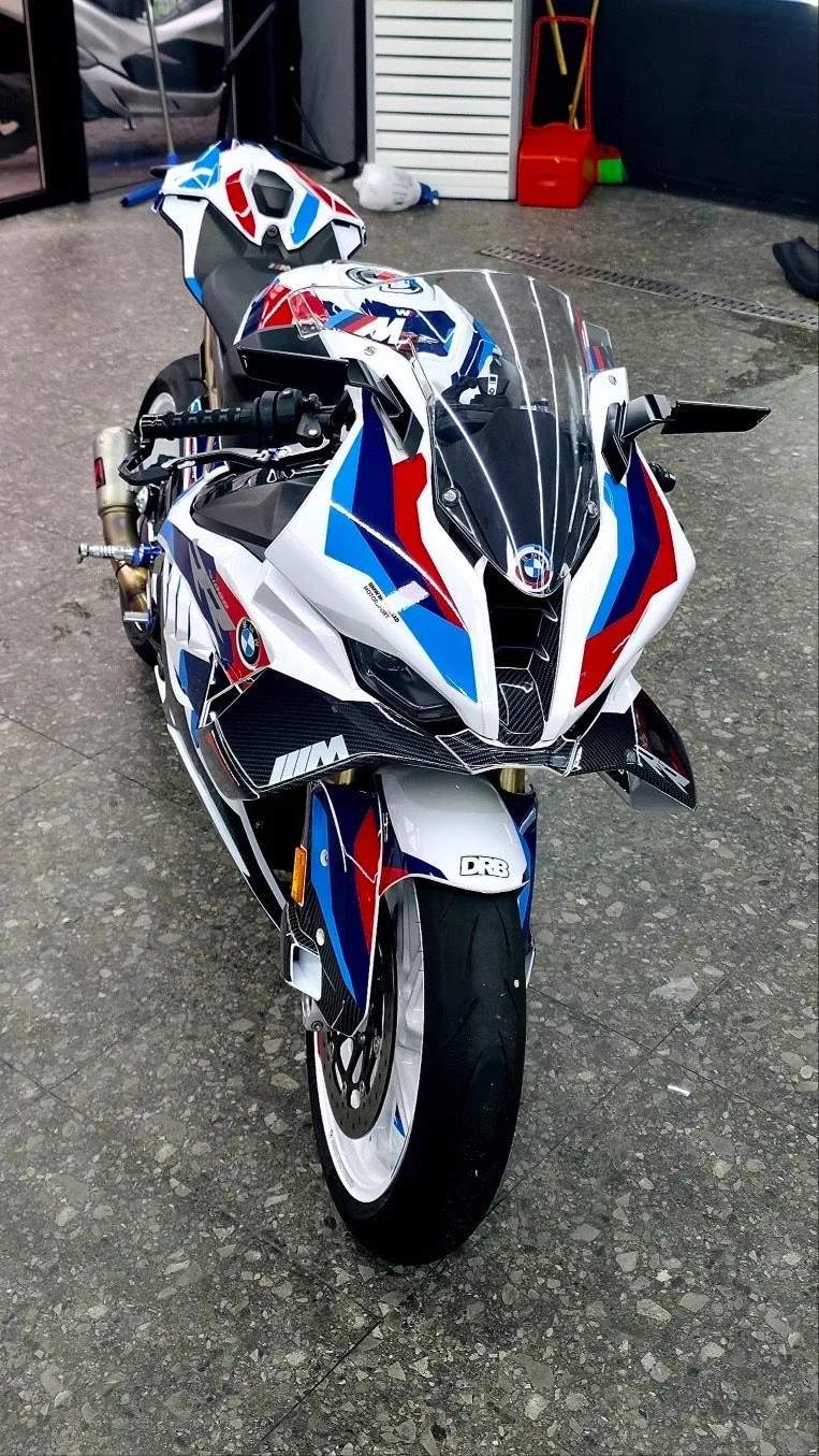 BMW S 1000 RR 2025 화이트 사진 1
