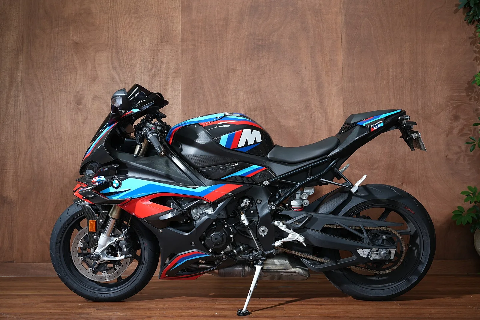 BMW S 1000 RR 레이스패키지 2023 2023 블랙 사진 2