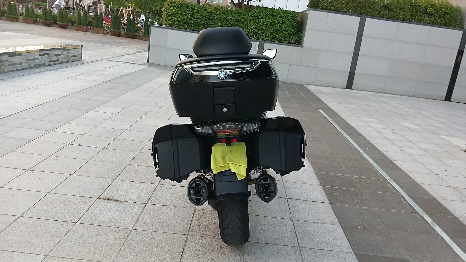 BMW K 1600 GTL 2024 블랙 사진 5