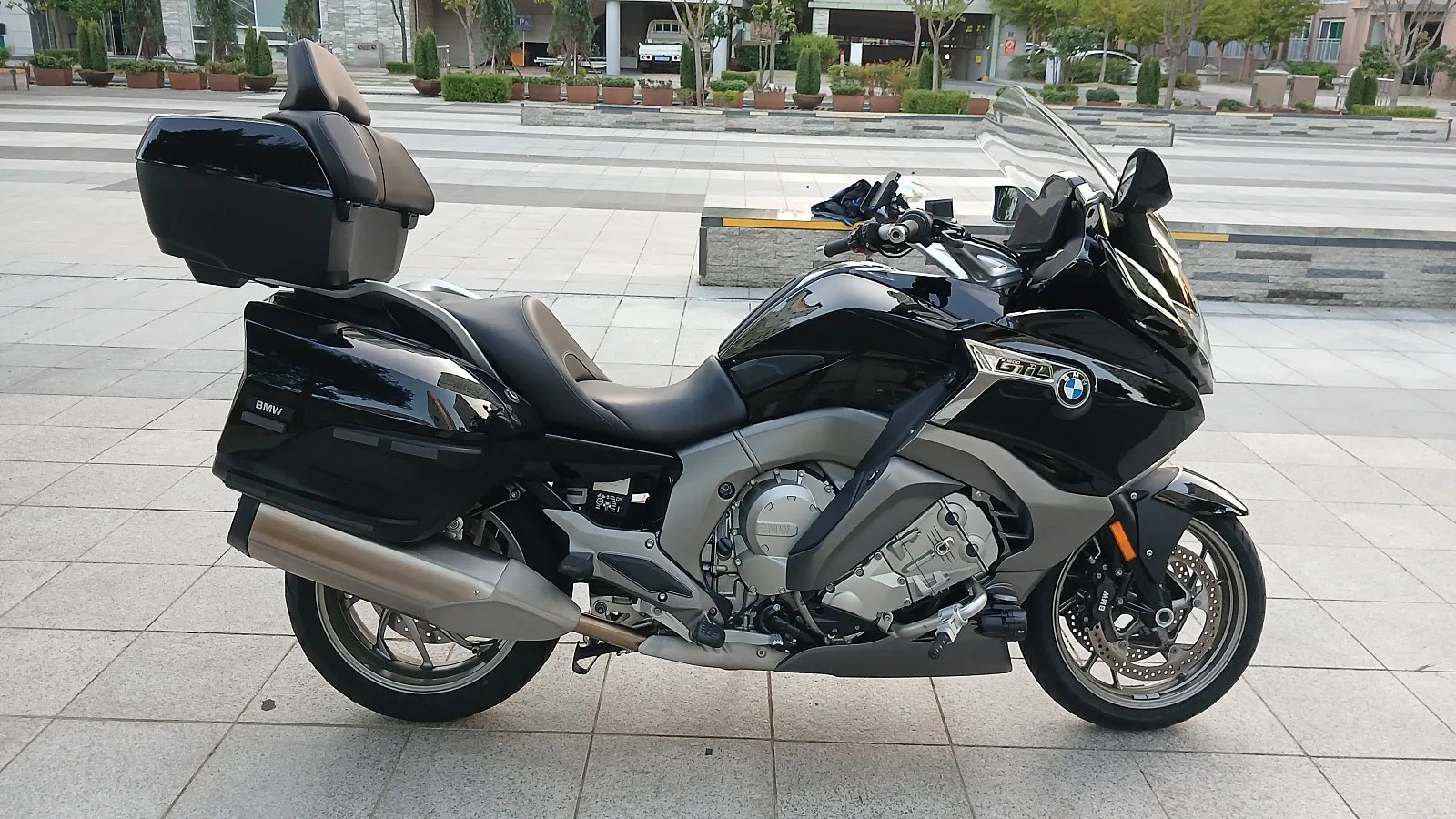 BMW K 1600 GTL 2024 블랙 사진 7