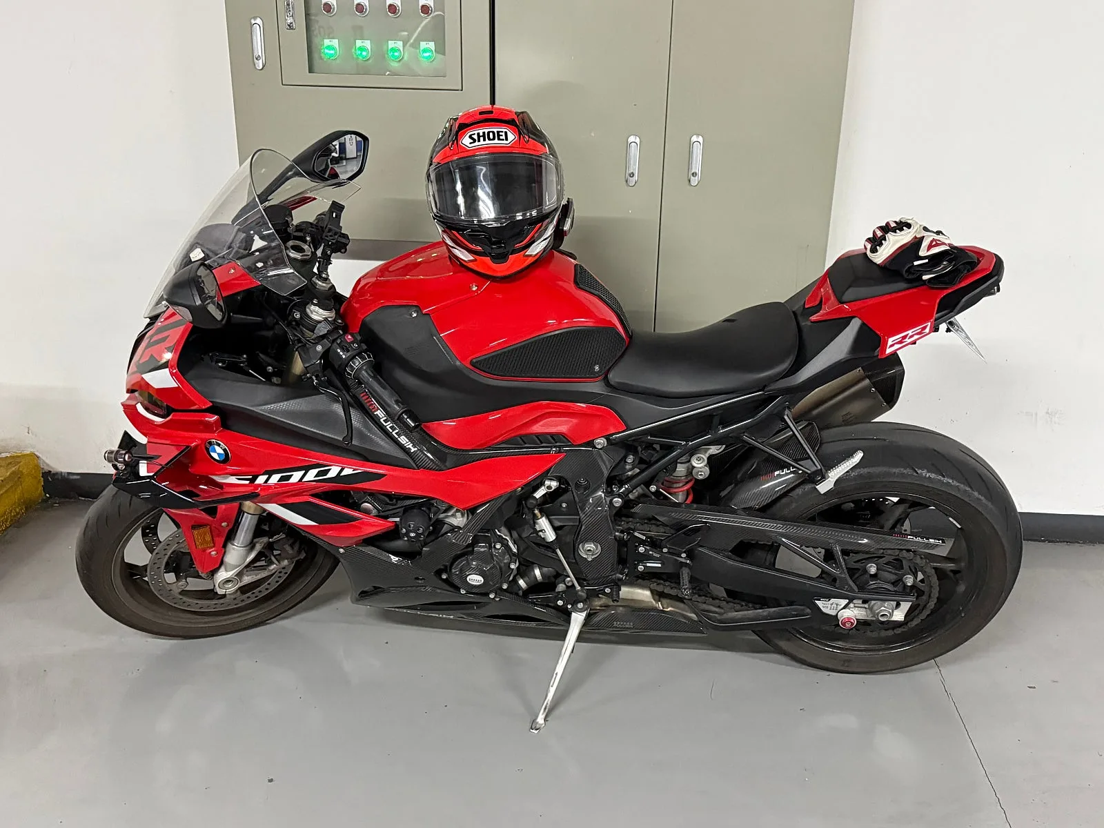 BMW S 1000 RR 레이싱팩 2023 레드 사진 1