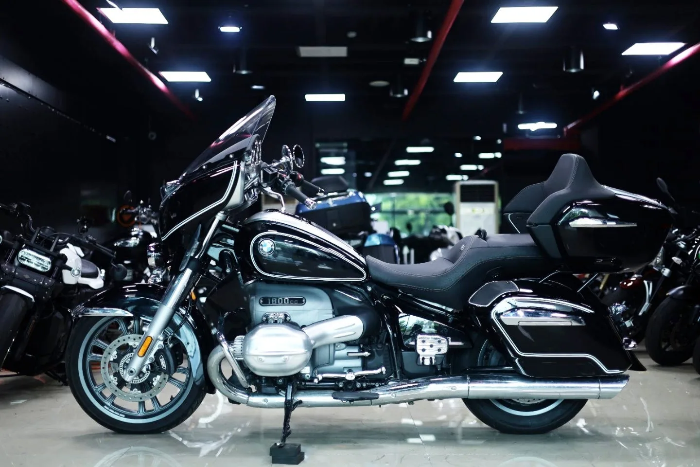BMW R 18 TC 2023 실버 사진 4
