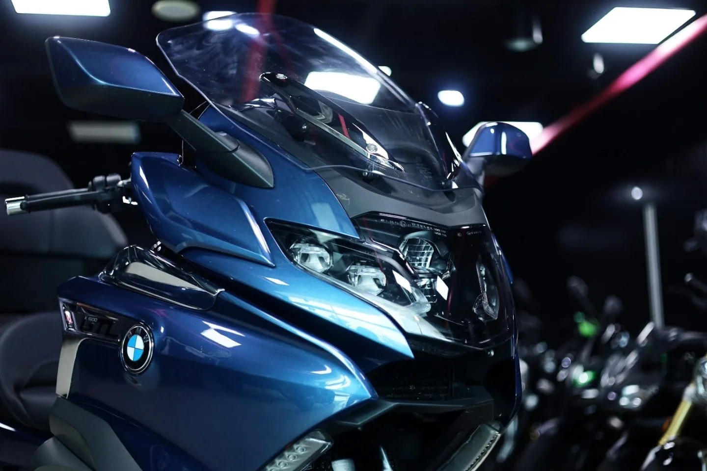 BMW K 1600 GTL 2026 블루 사진 5