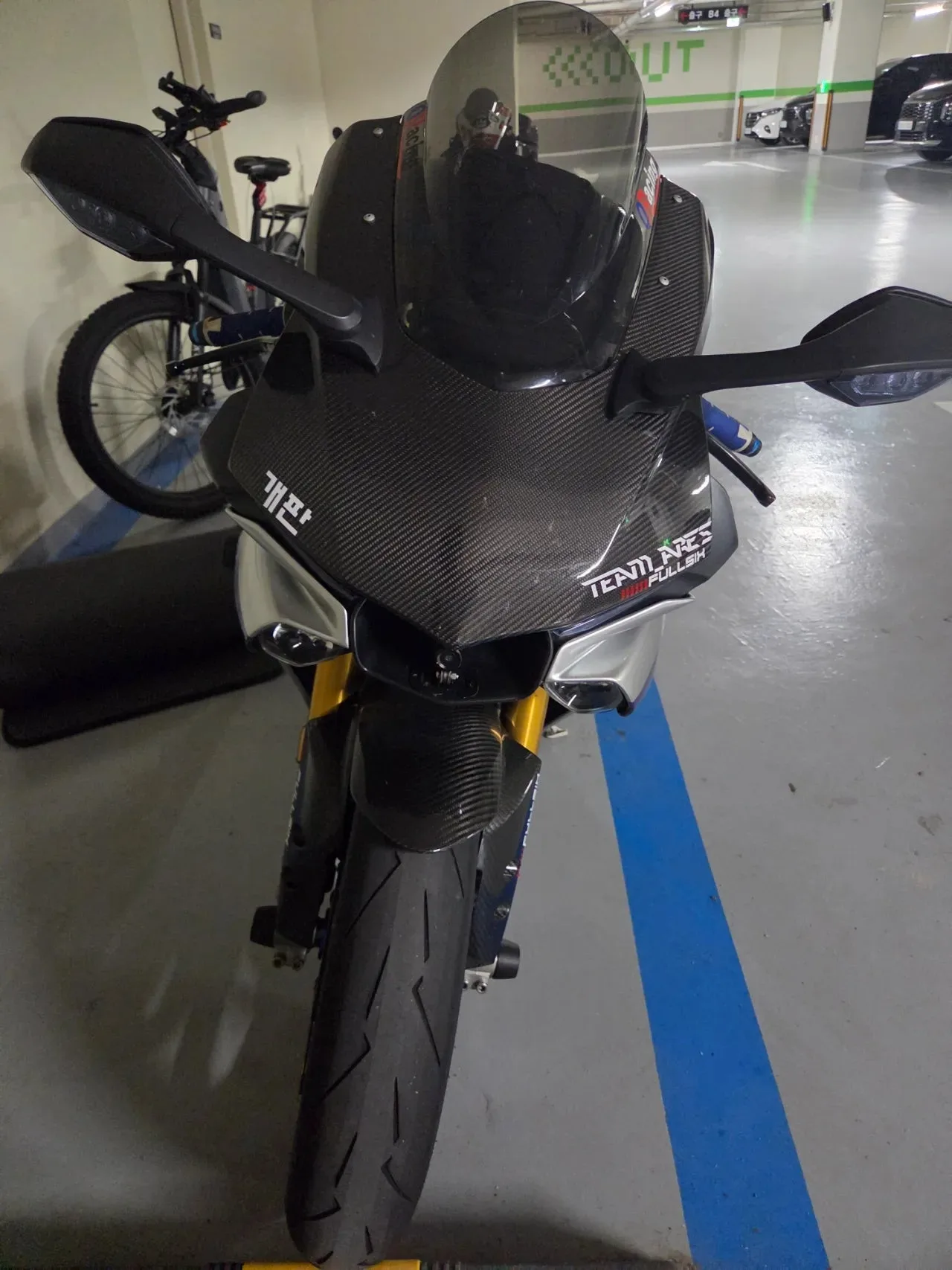 야마하 R1M 2018 블랙 사진 4