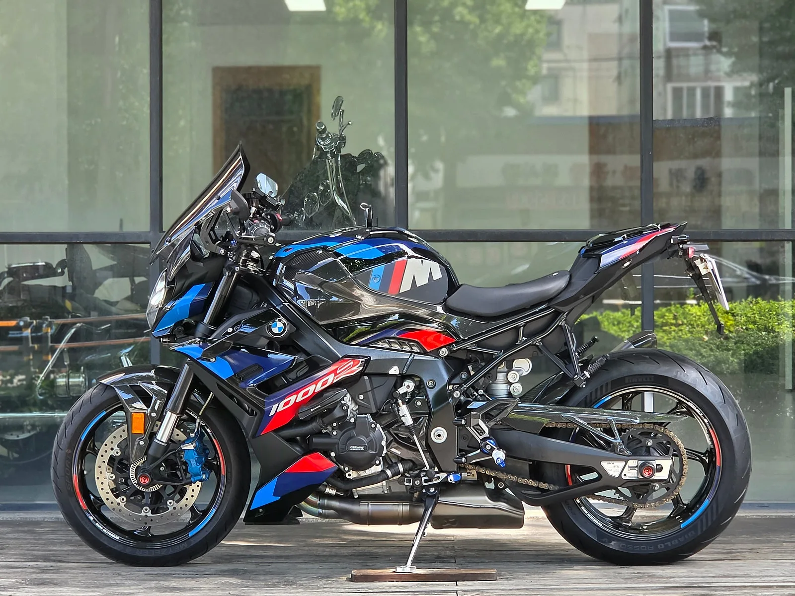 BMW M 1000 R 2023 블루 사진 5