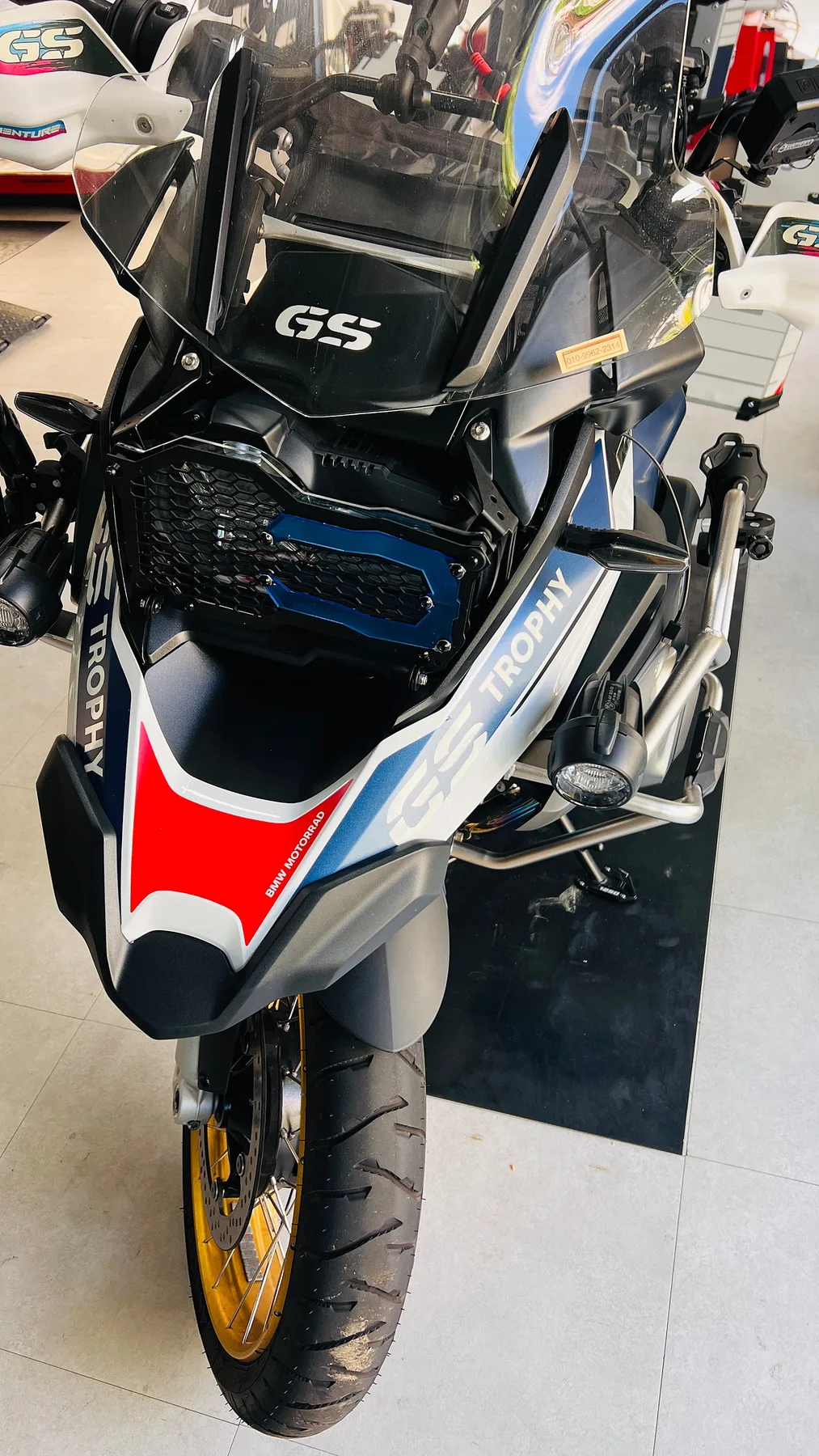 BMW R 1250 GS 트로피 2022 실버 사진 6