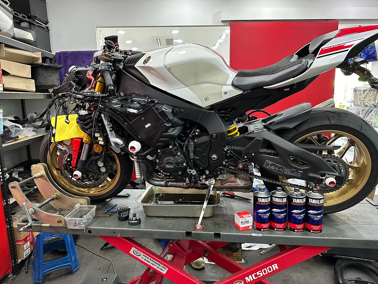 야마하 YZF R1 WORLD GP 60주년 2022 화이트 사진 5