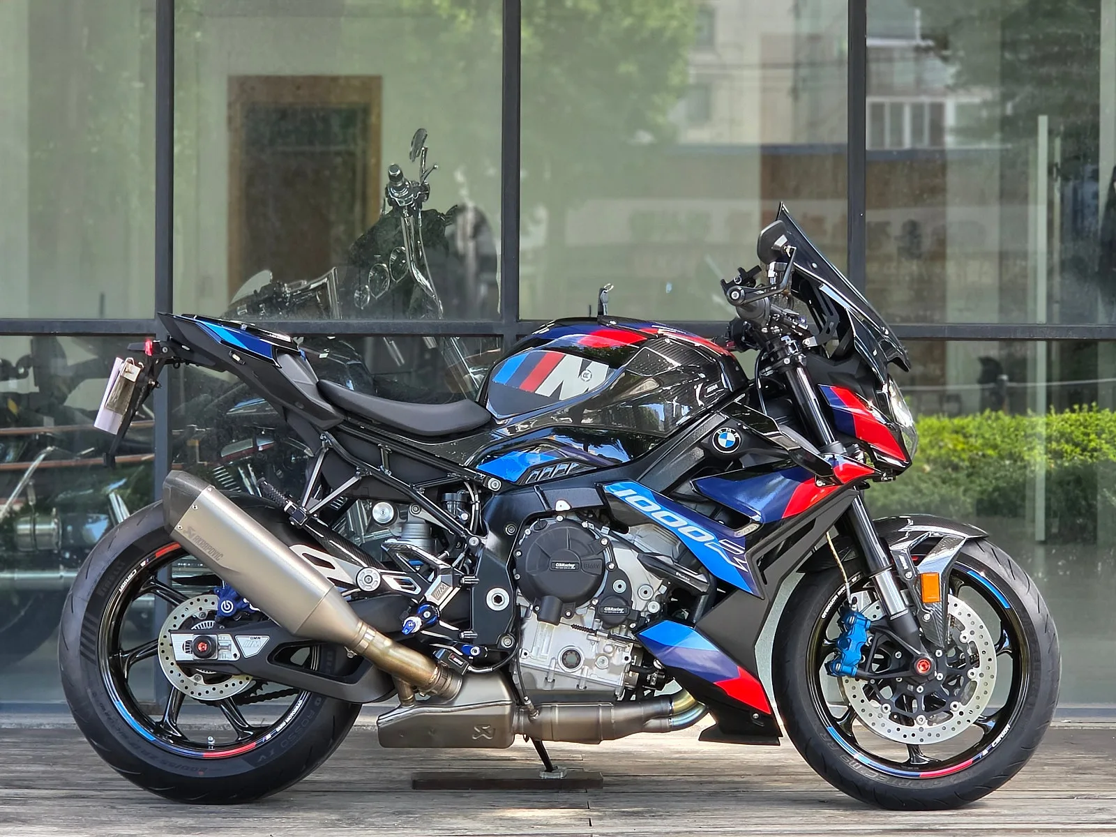 BMW M 1000 R 2023 블루 사진 1
