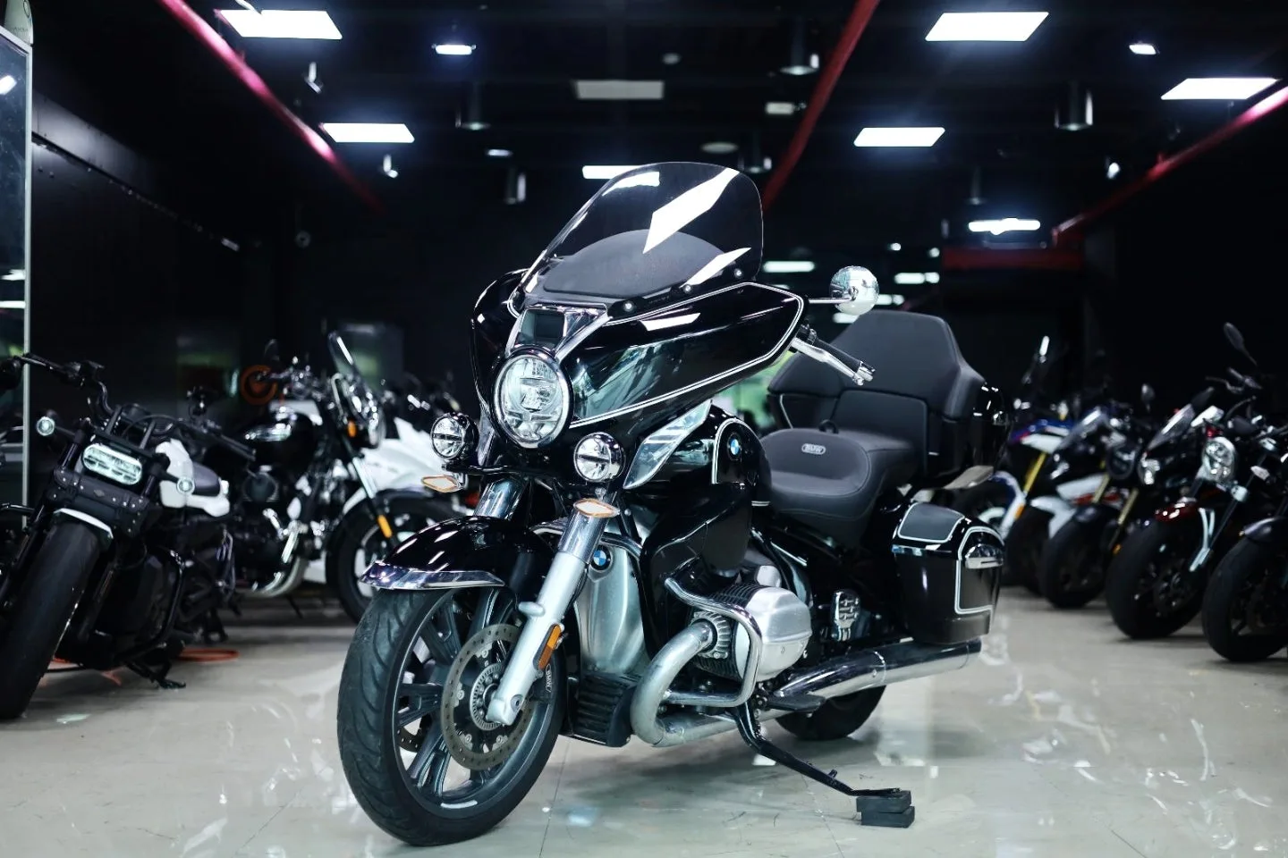 BMW R 18 TC 트랜스 컨티넨탈 2023 실버 사진 2