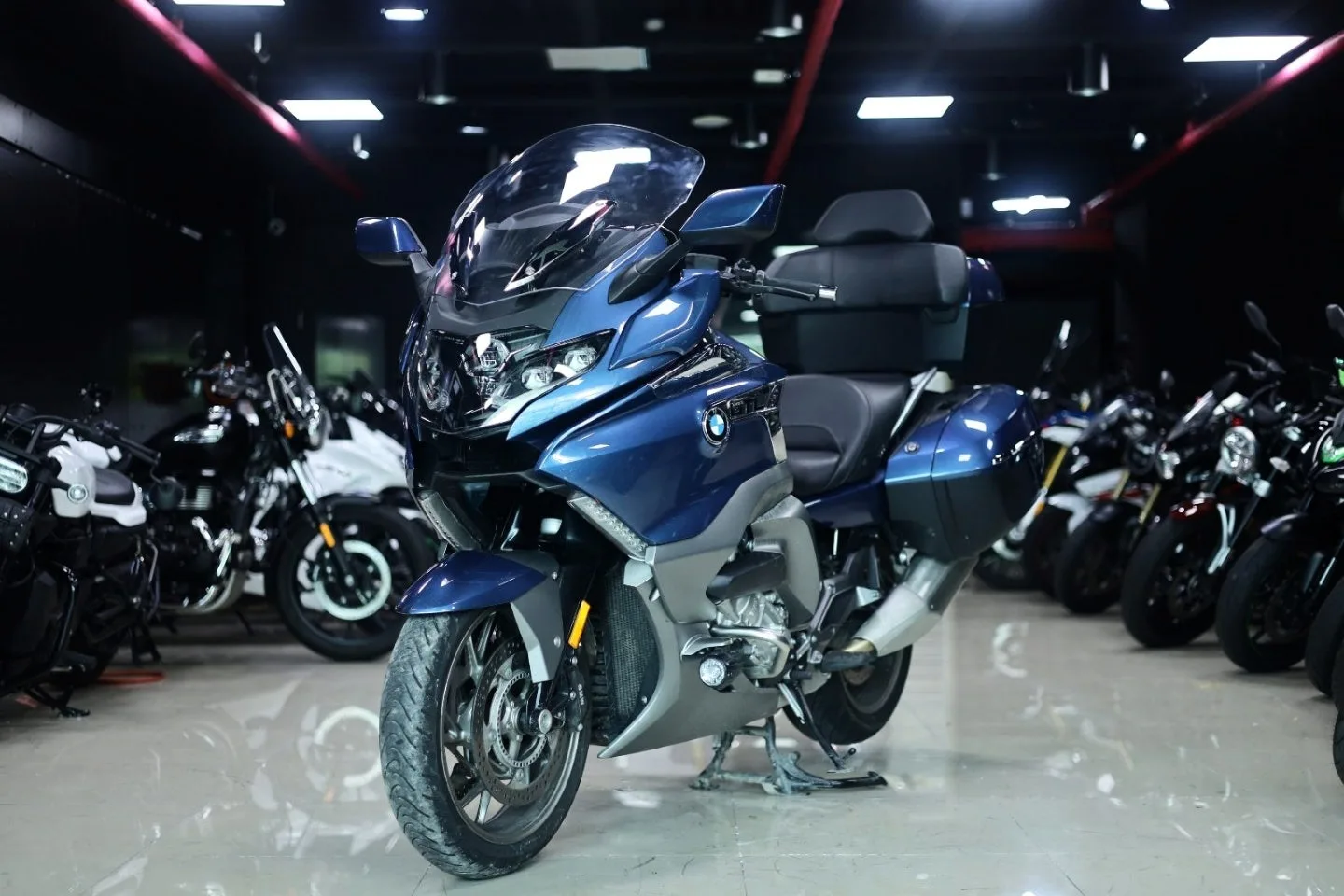 BMW K 1600 GTL 2026 블루 사진 2