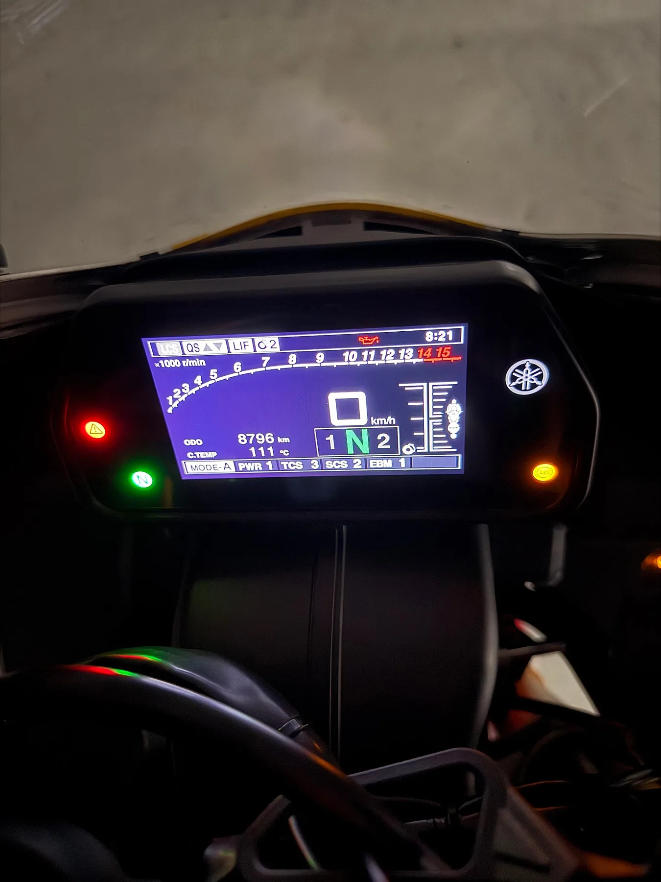 야마하 YZF-R1 WORLD GP 60주년 2022 화이트 사진 2