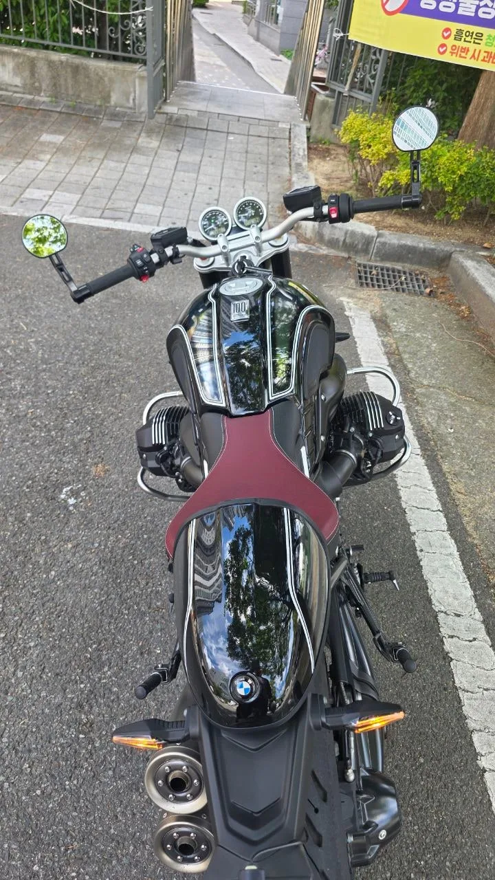 BMW R nineT 100주년 한정판 2023 블랙 사진 3