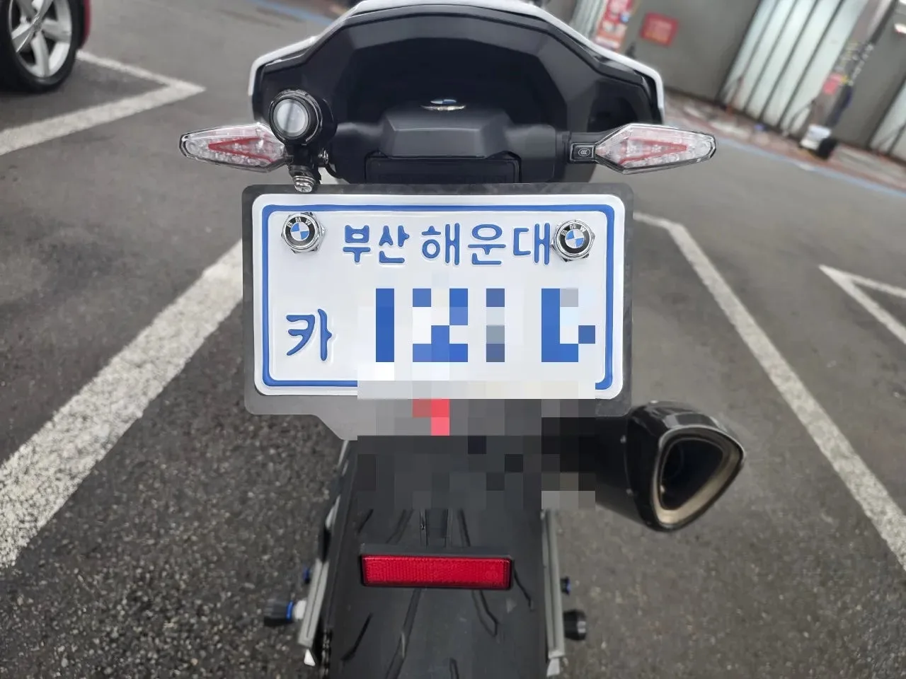 BMW S 1000 RR M팩 2025 화이트 사진 5