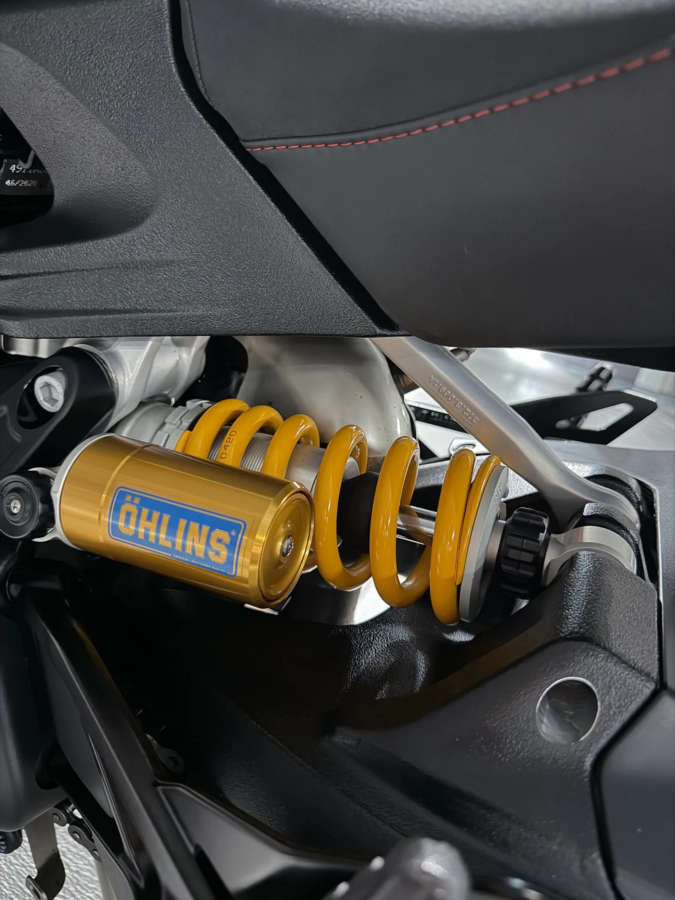 두카티 디아벨 1260 S 2021 블랙 사진 6