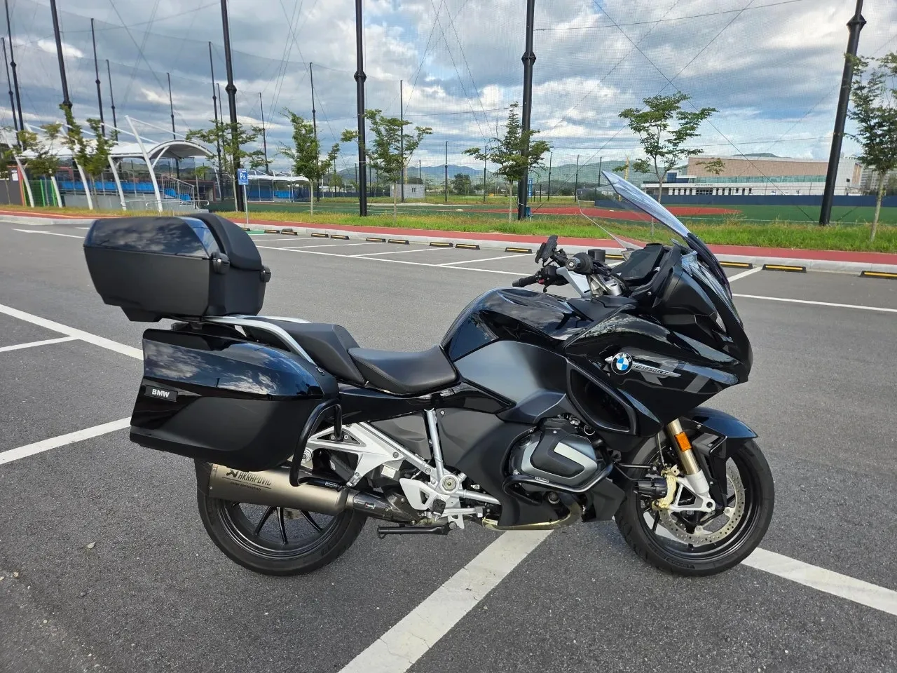 BMW R 1250 RT 2023 검정색 사진 1