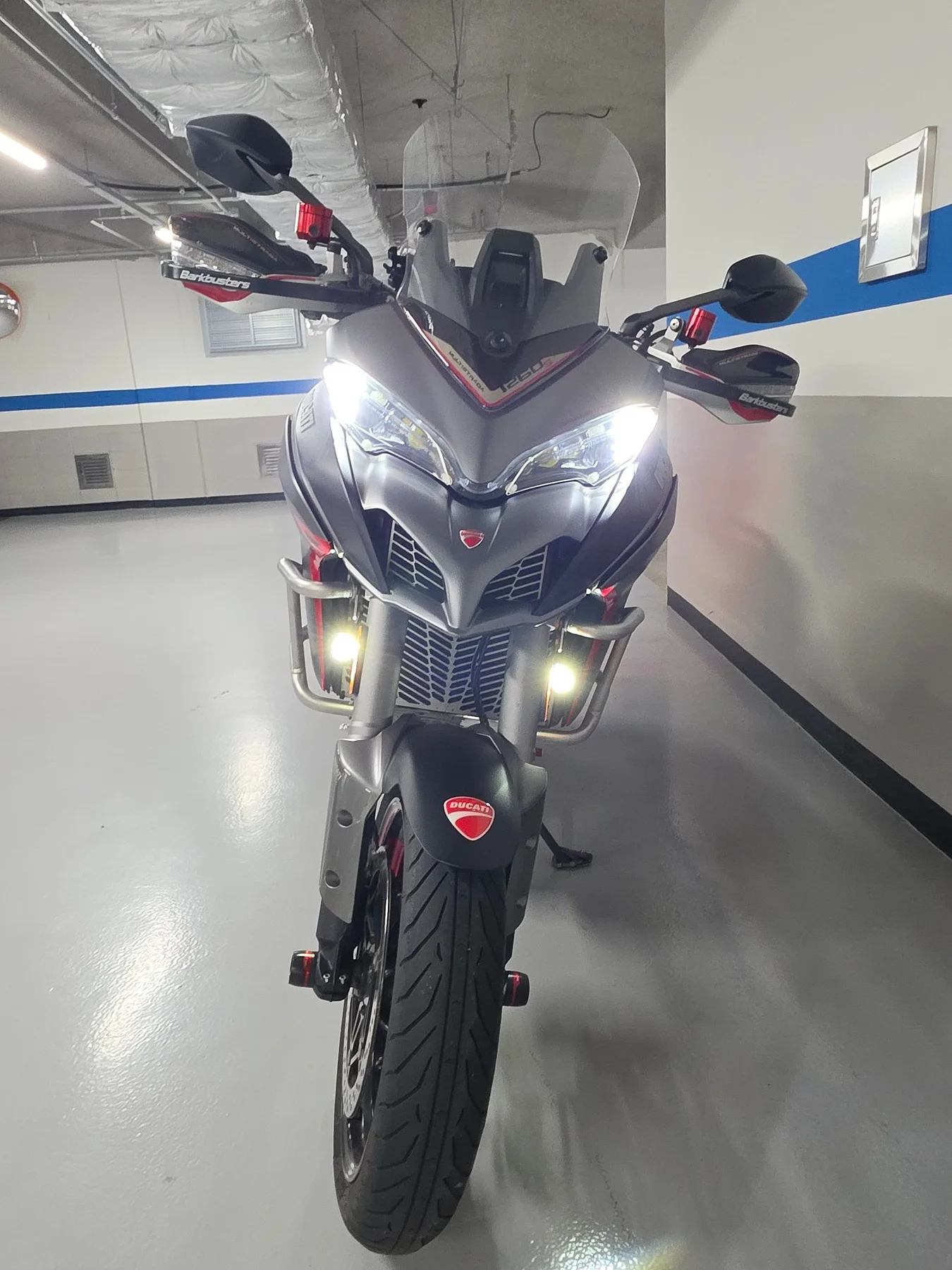 두카티 멀티스트라다 1260 S GT 2020 블랙 사진 4