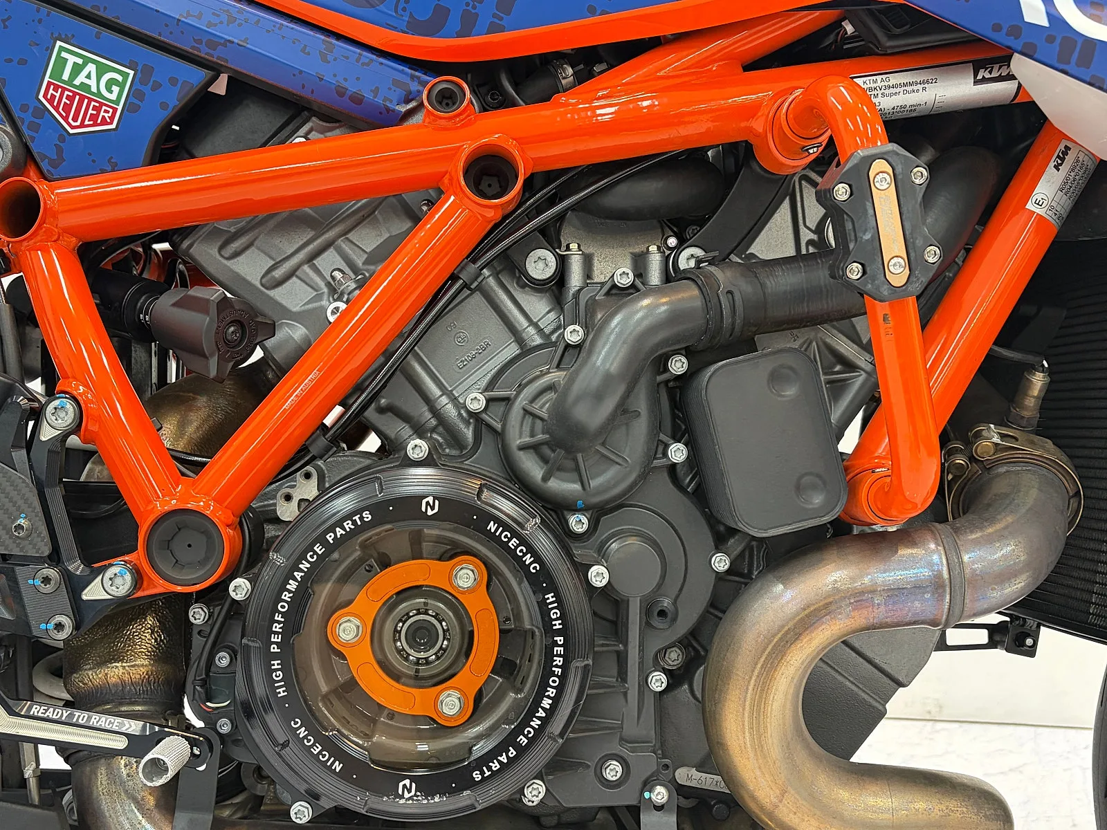 KTM 1290 슈퍼듀크 R 2021 블루 사진 8