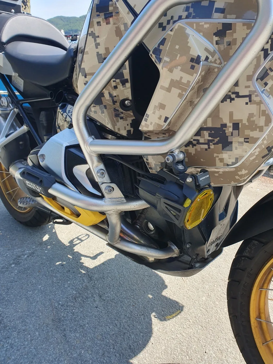 BMW R 1250 GS 2022 베이지 사진 2