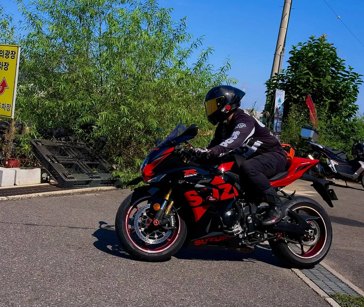 스즈키 GSX R 1000 R 2019 레드 사진 3